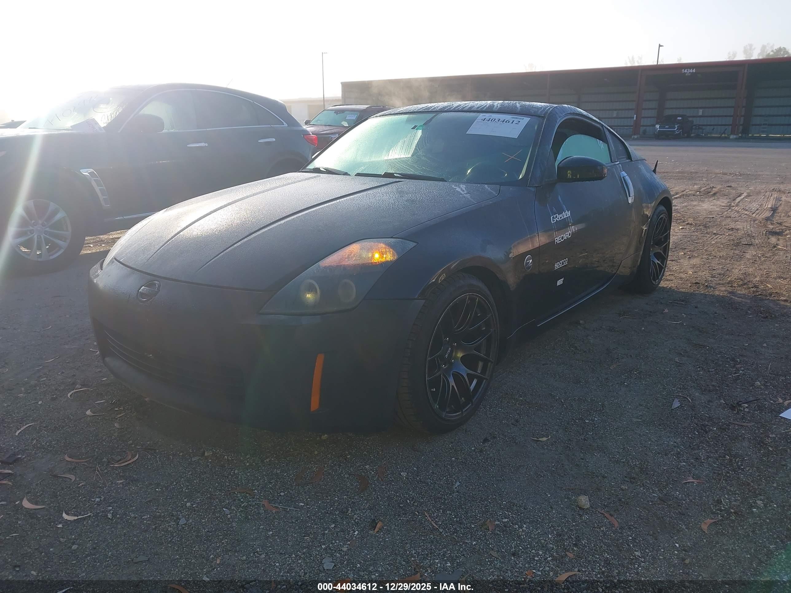 NISSAN 350Z image 2