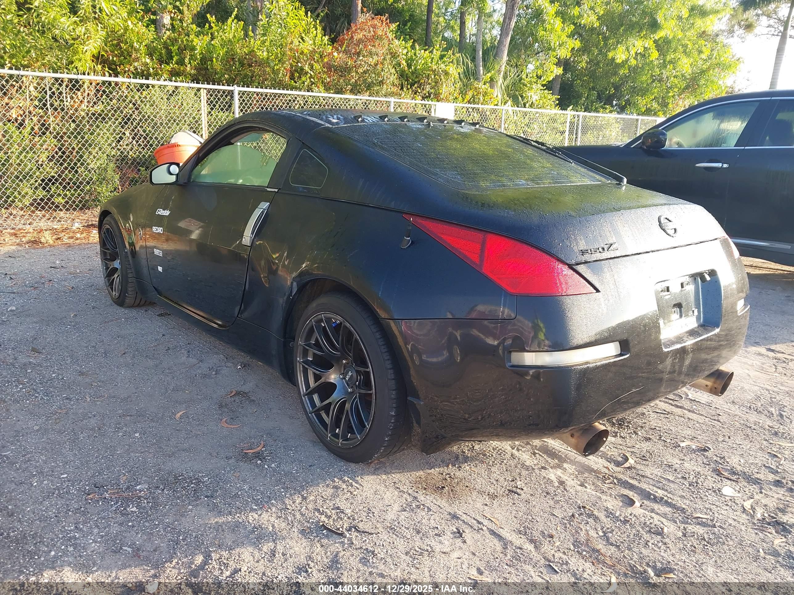 NISSAN 350Z image 3