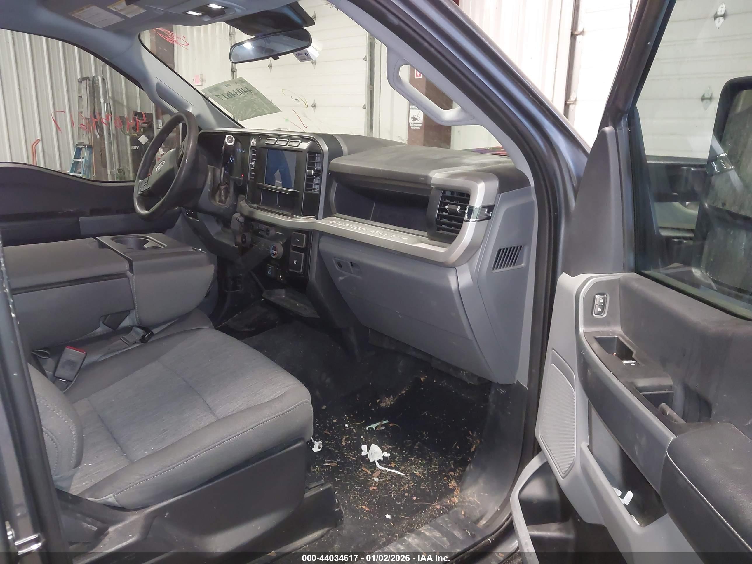 FORD F-250 image 5