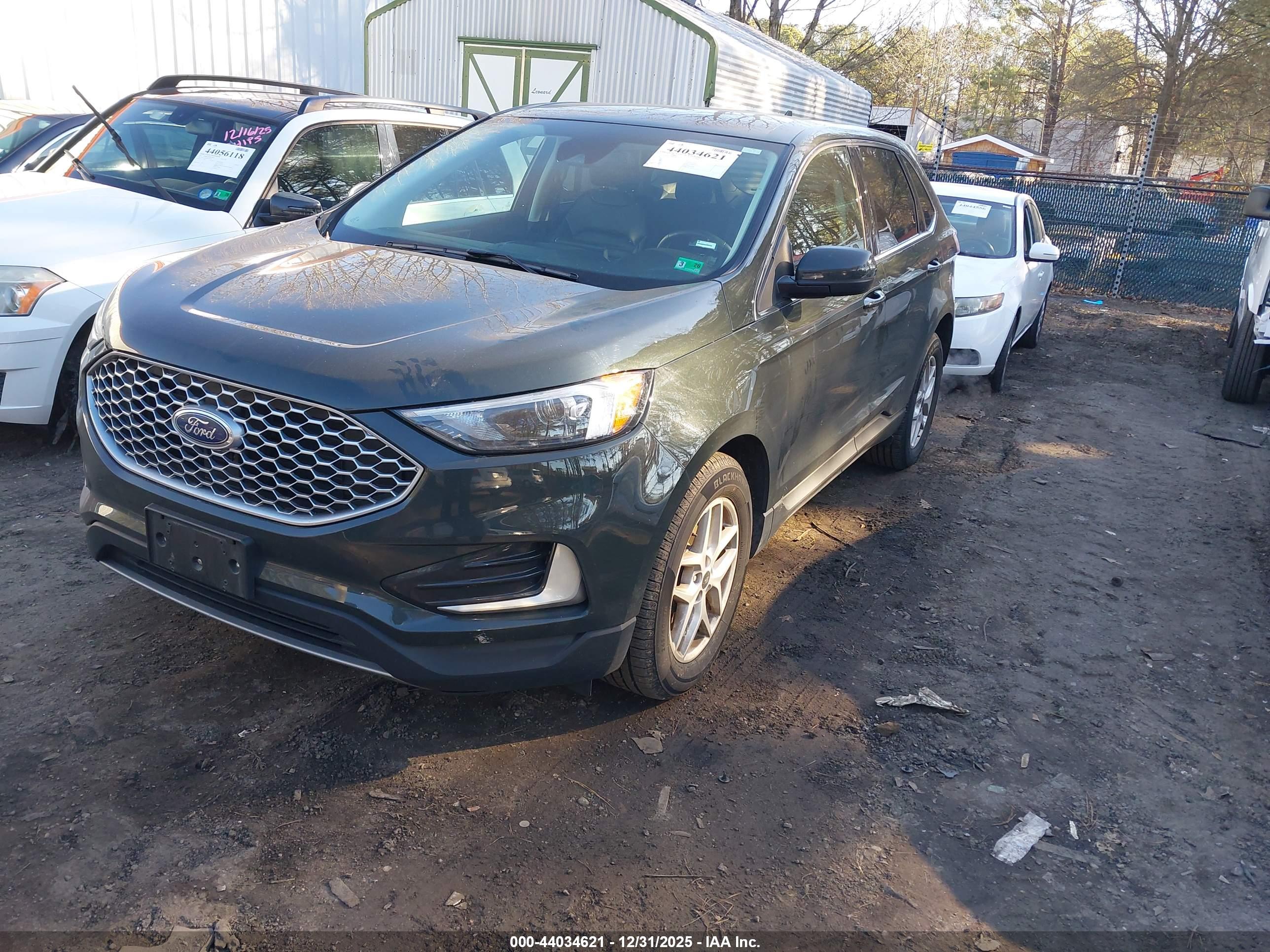 FORD EDGE image 2