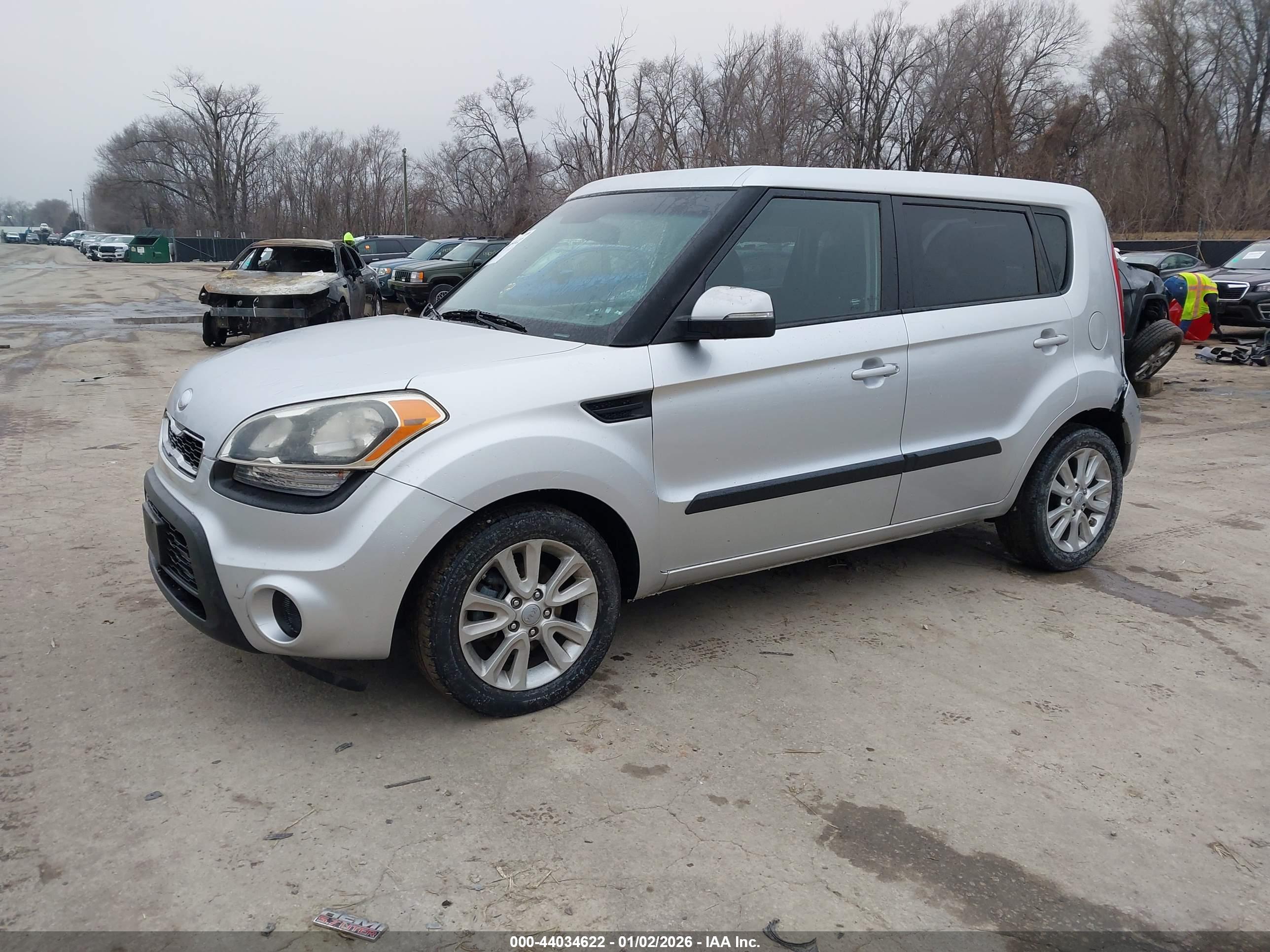 KIA SOUL image 2