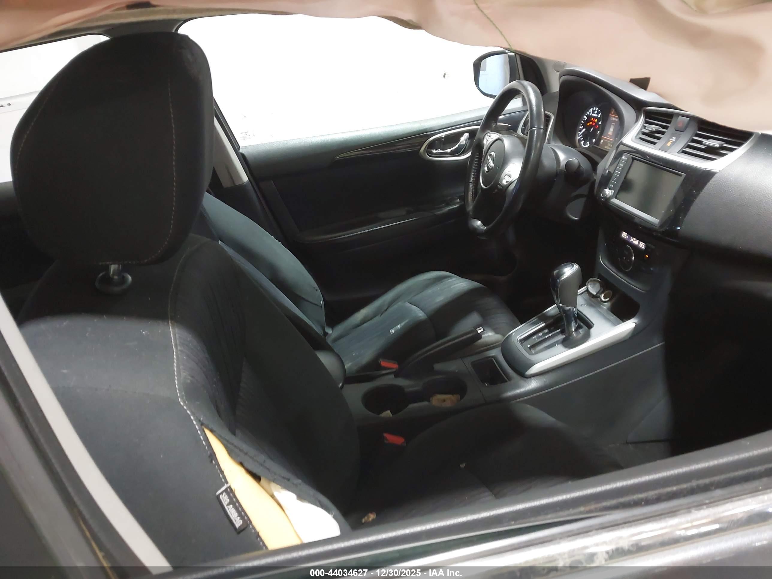 NISSAN SENTRA image 5