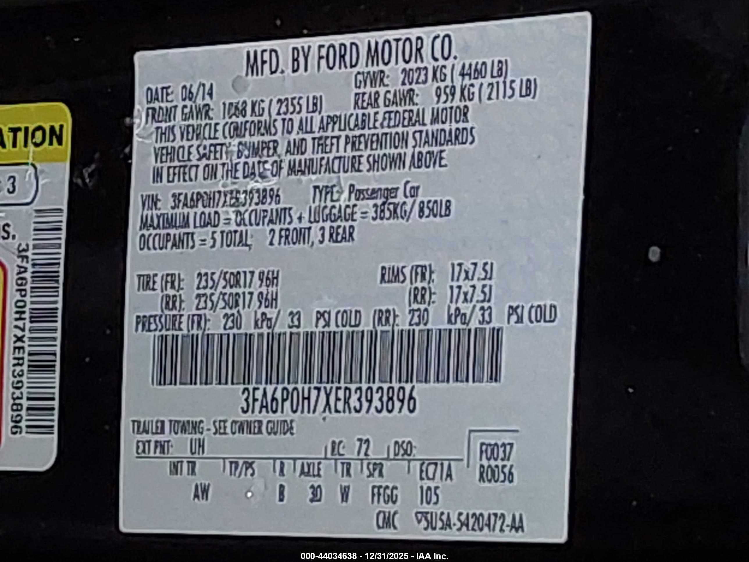 FORD FUSION image 9