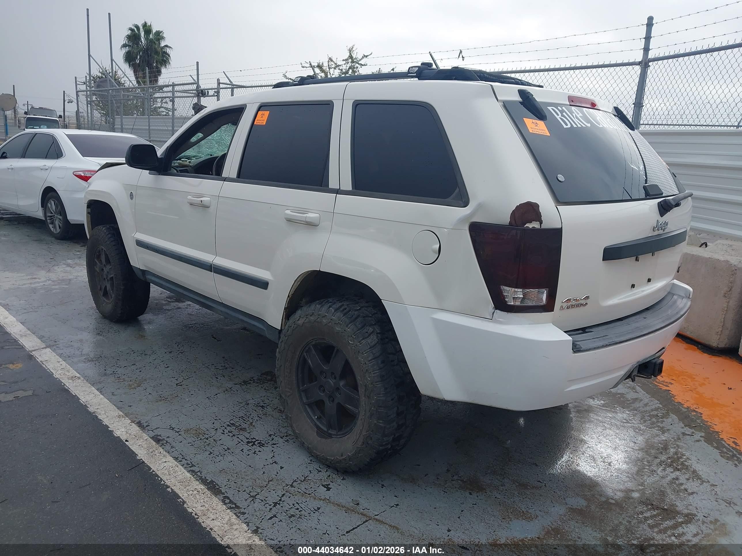 JEEP GRAND image 3