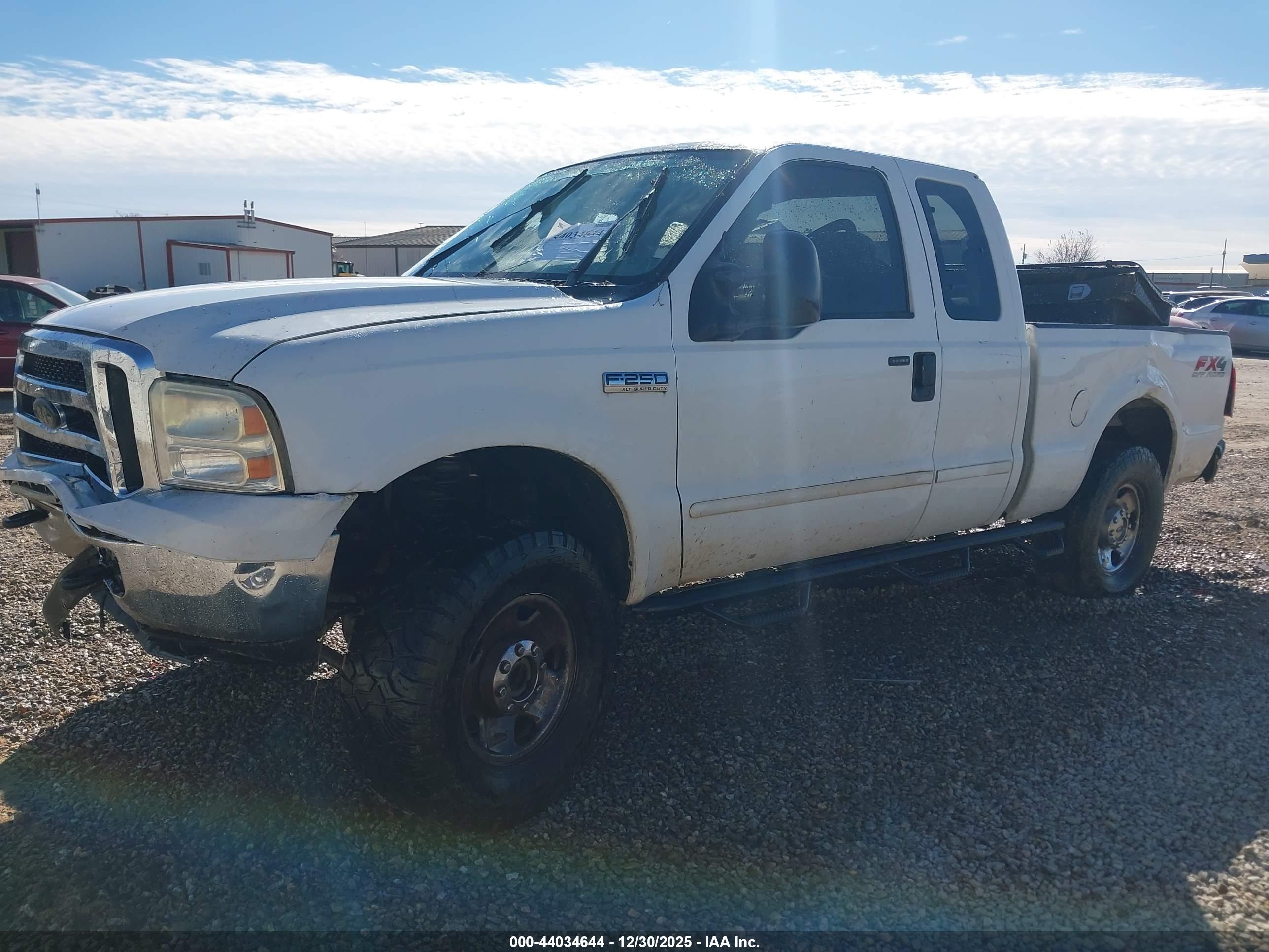 FORD F-250 image 2