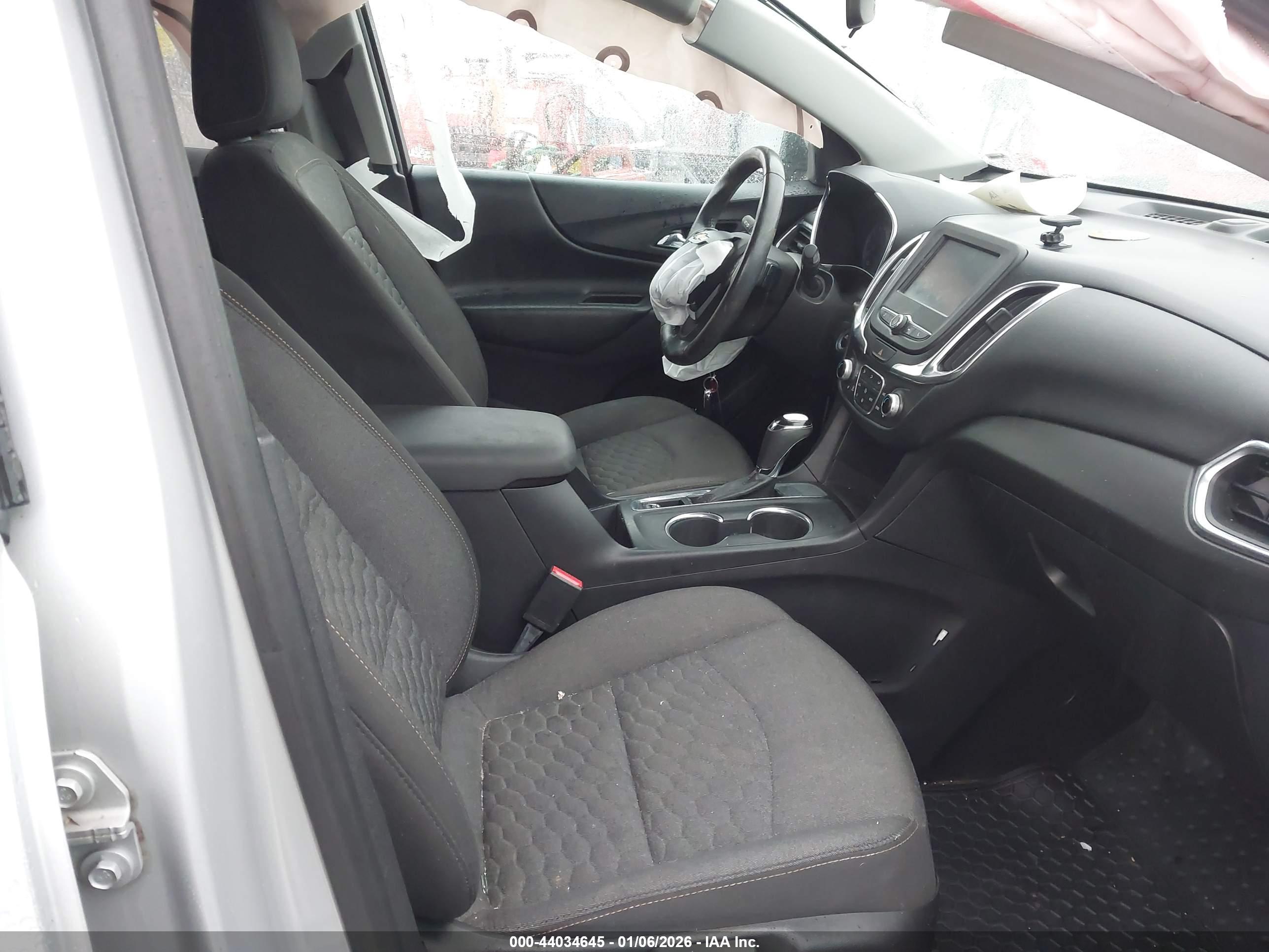 CHEVROLET EQUINOX image 5