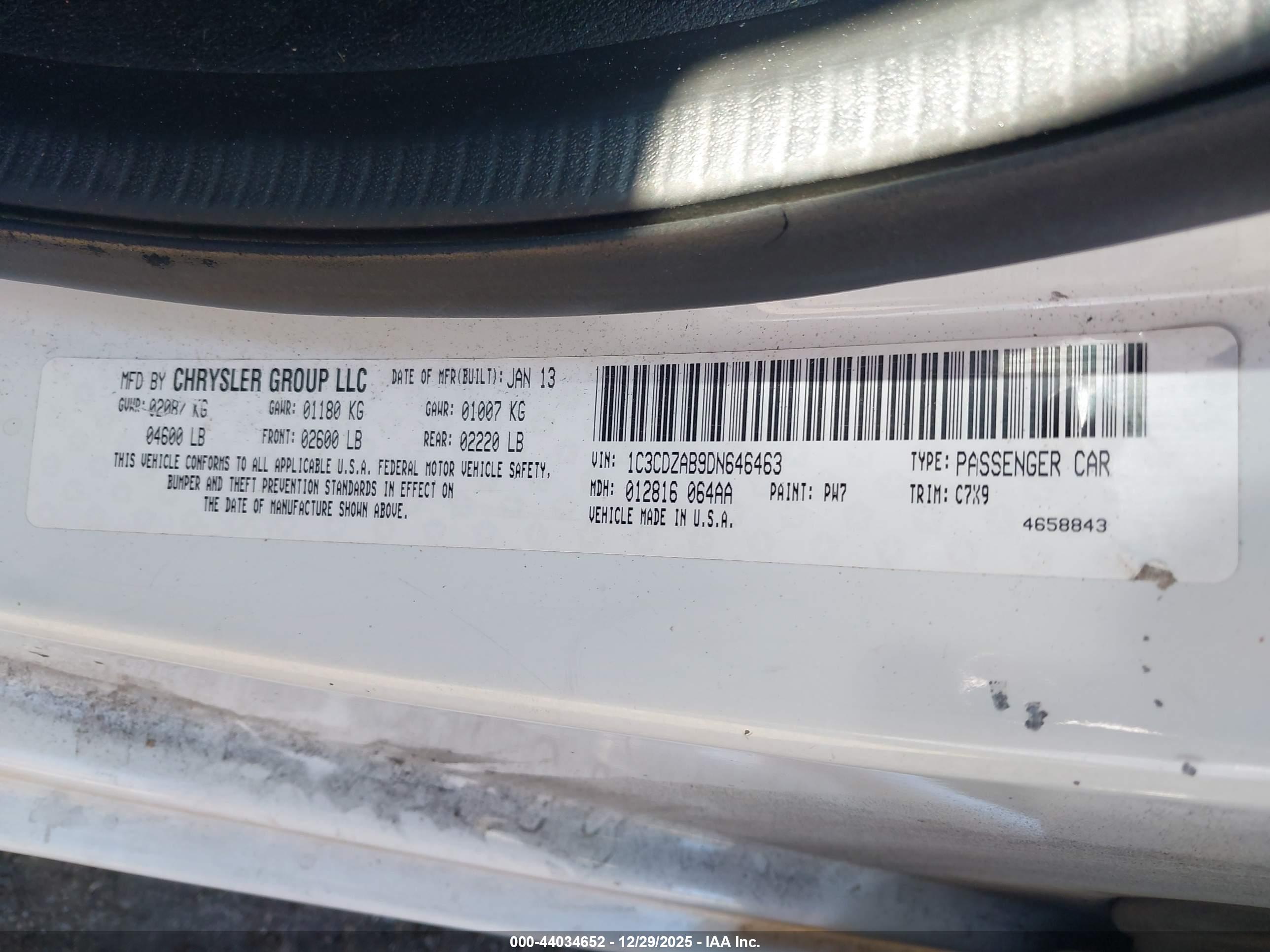 DODGE AVENGER image 9