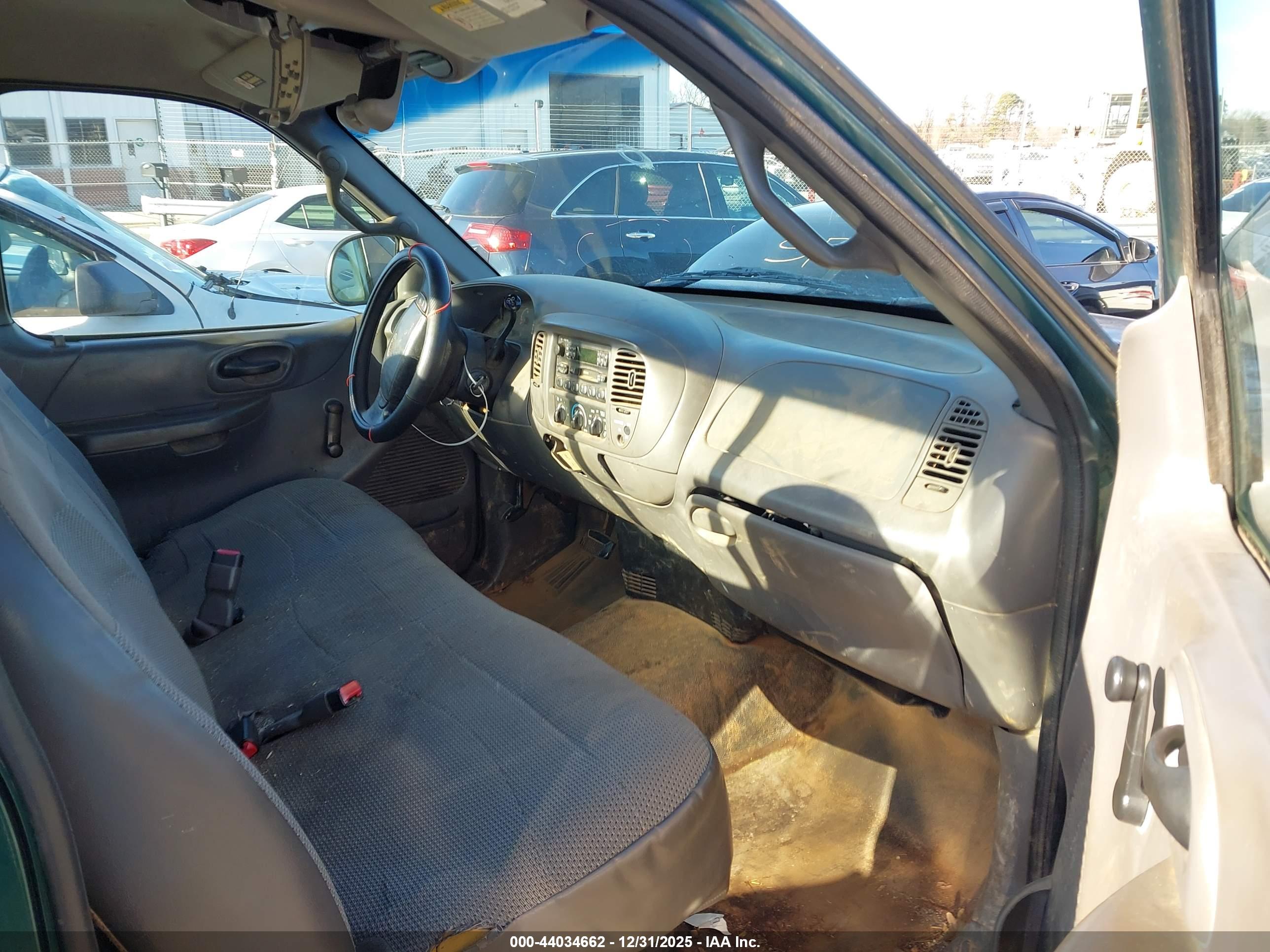 FORD F-150 image 5