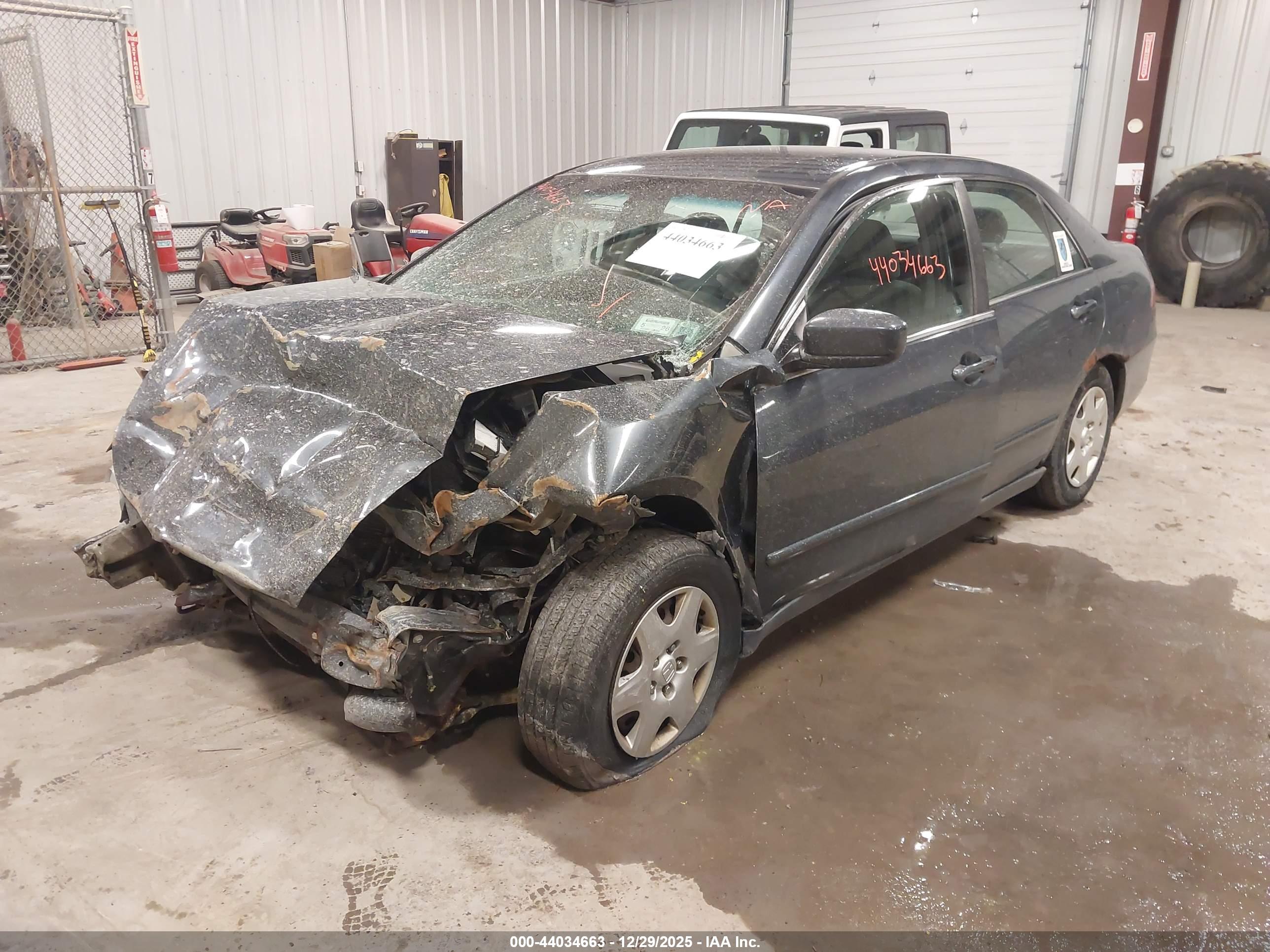 HONDA ACCORD image 2