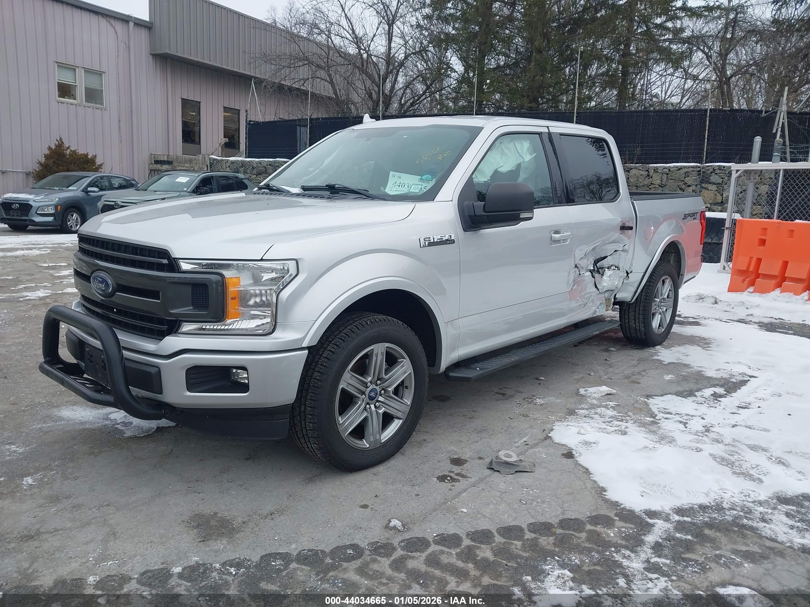 FORD F-150 image 2