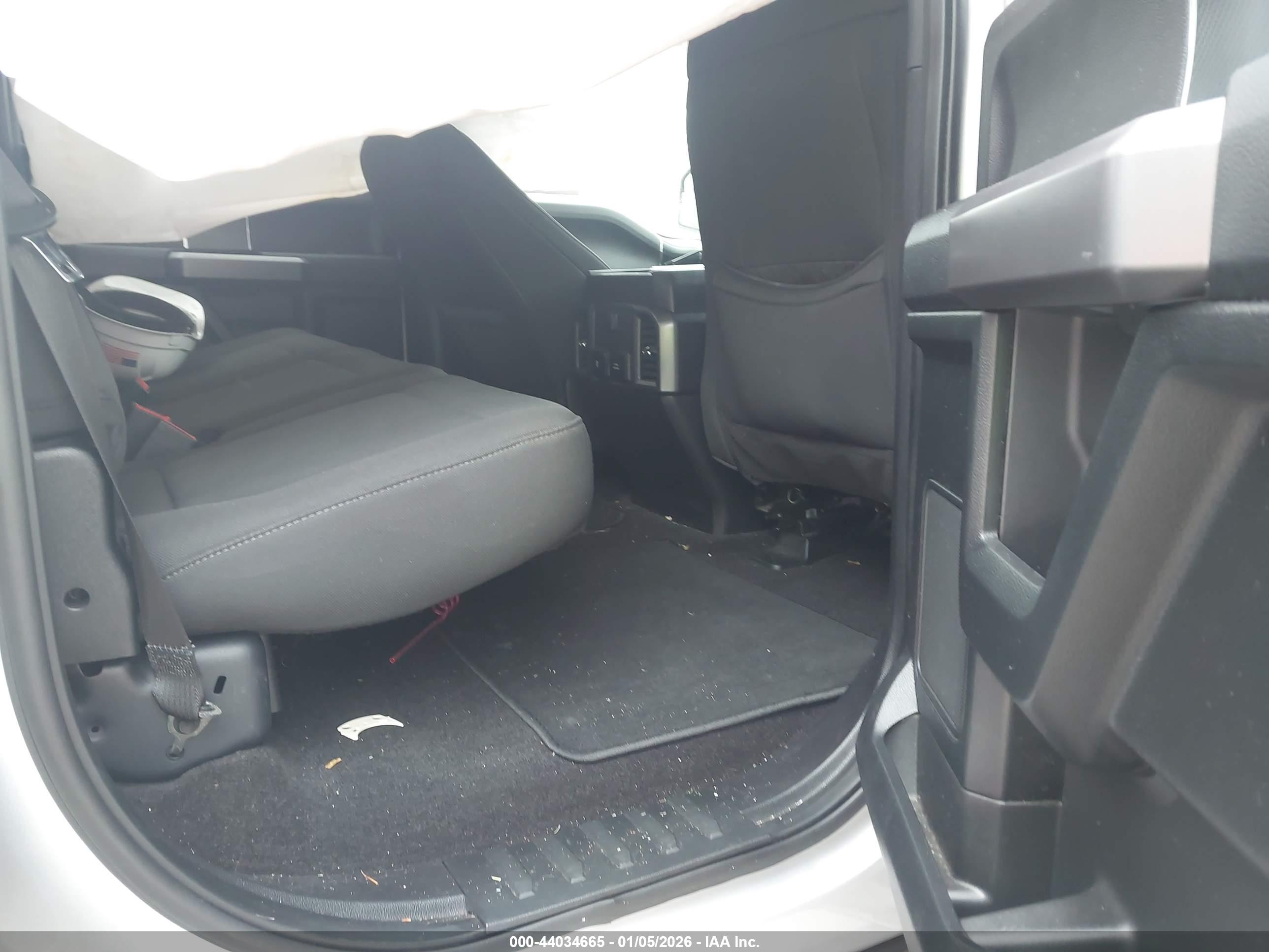 FORD F-150 image 8