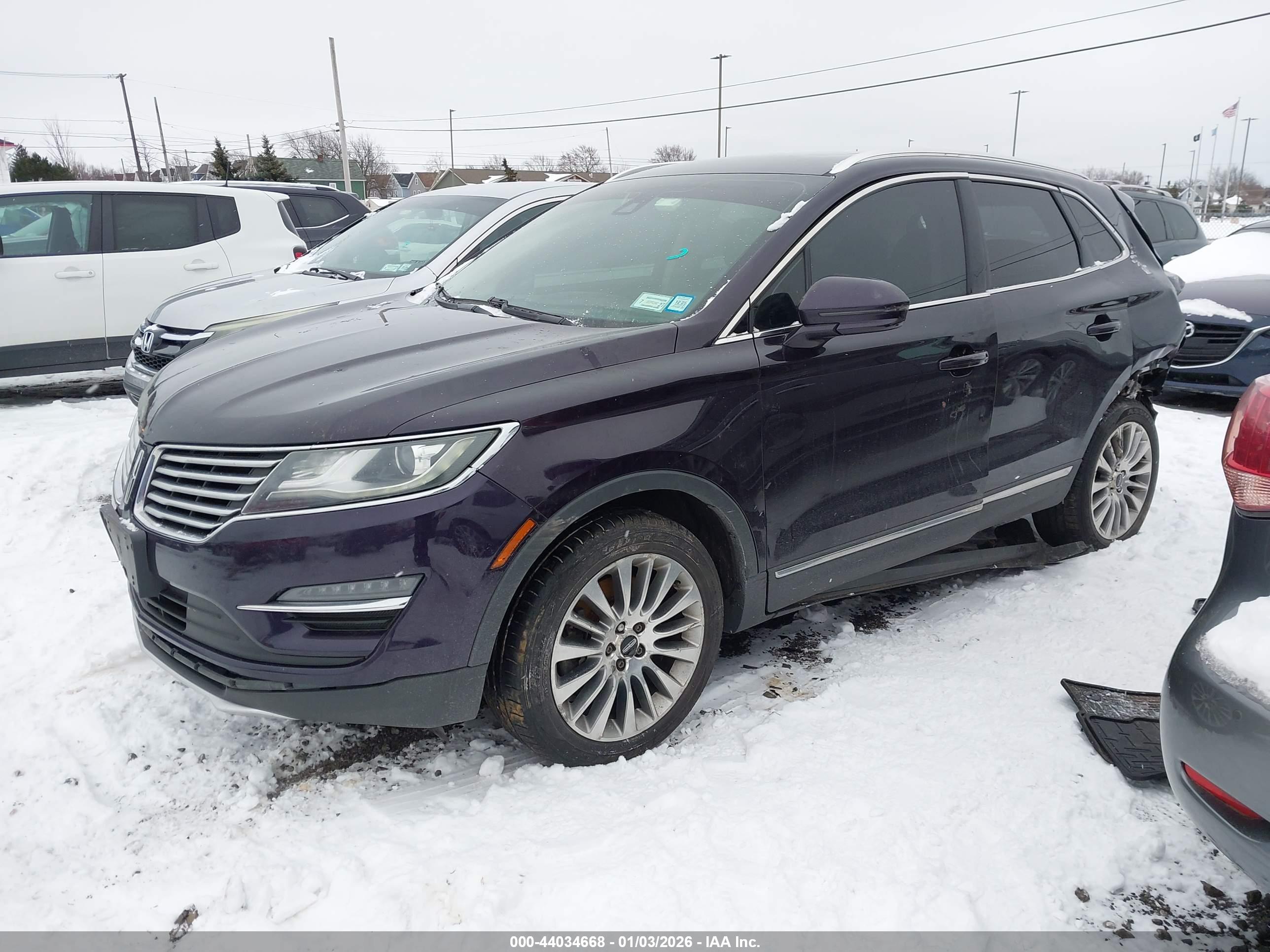 LINCOLN MKC image 2