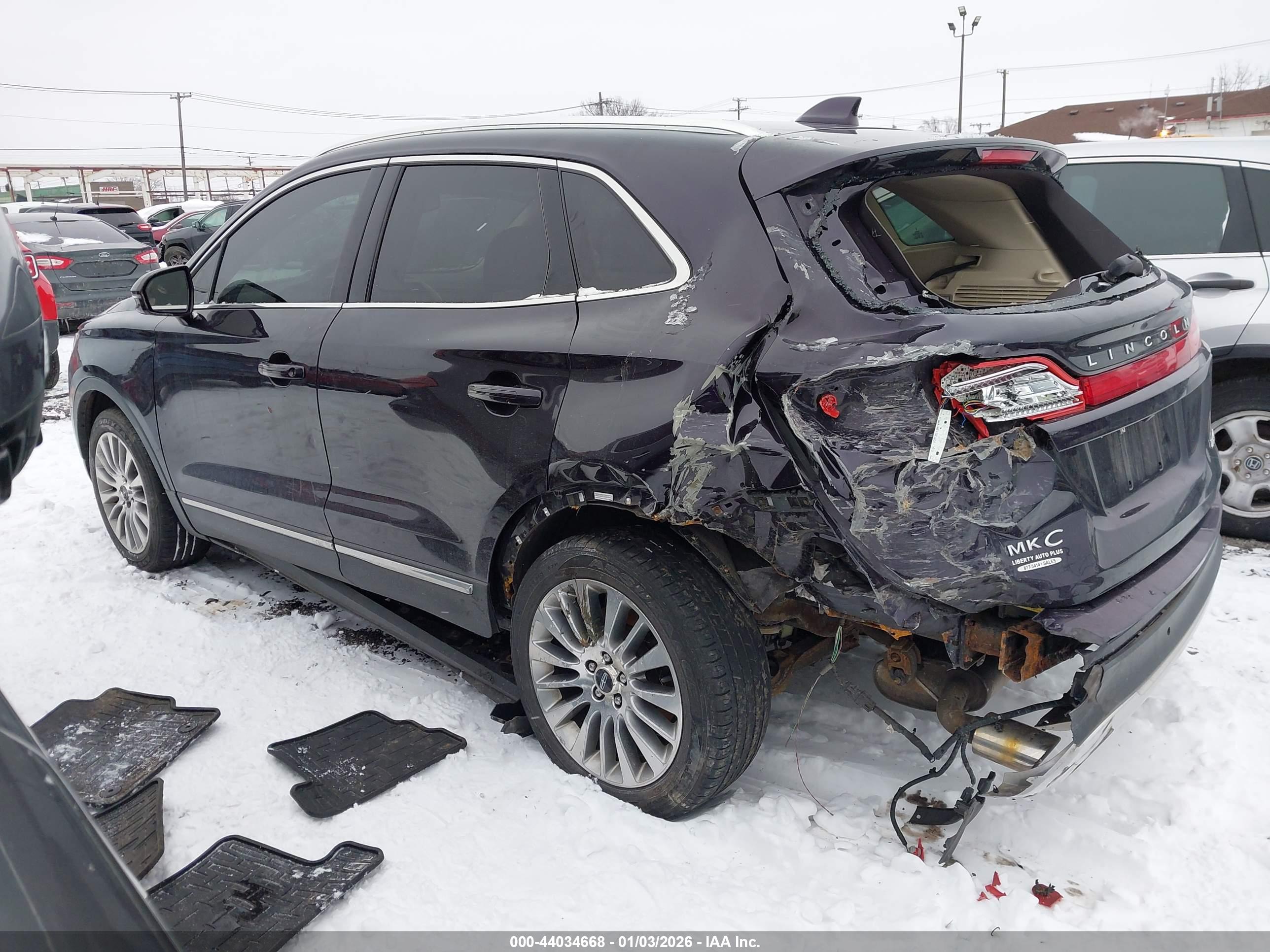 LINCOLN MKC image 3