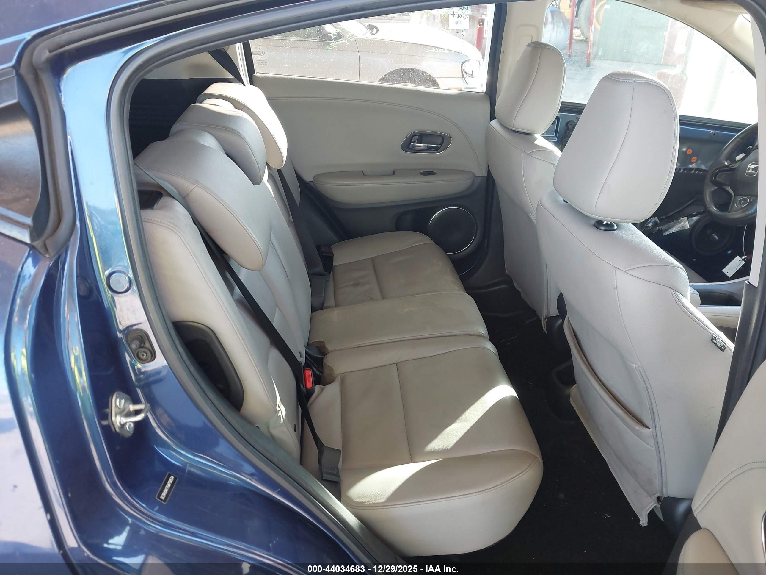 HONDA HR-V image 8