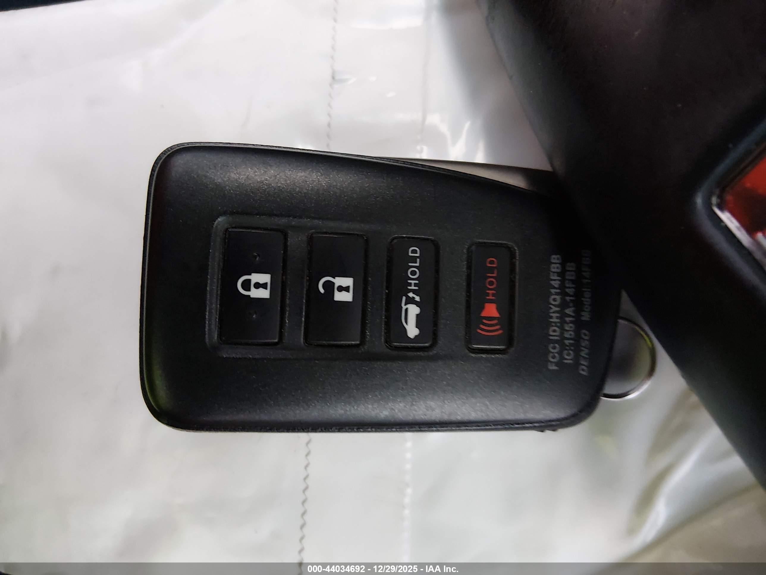 LEXUS RX image 11