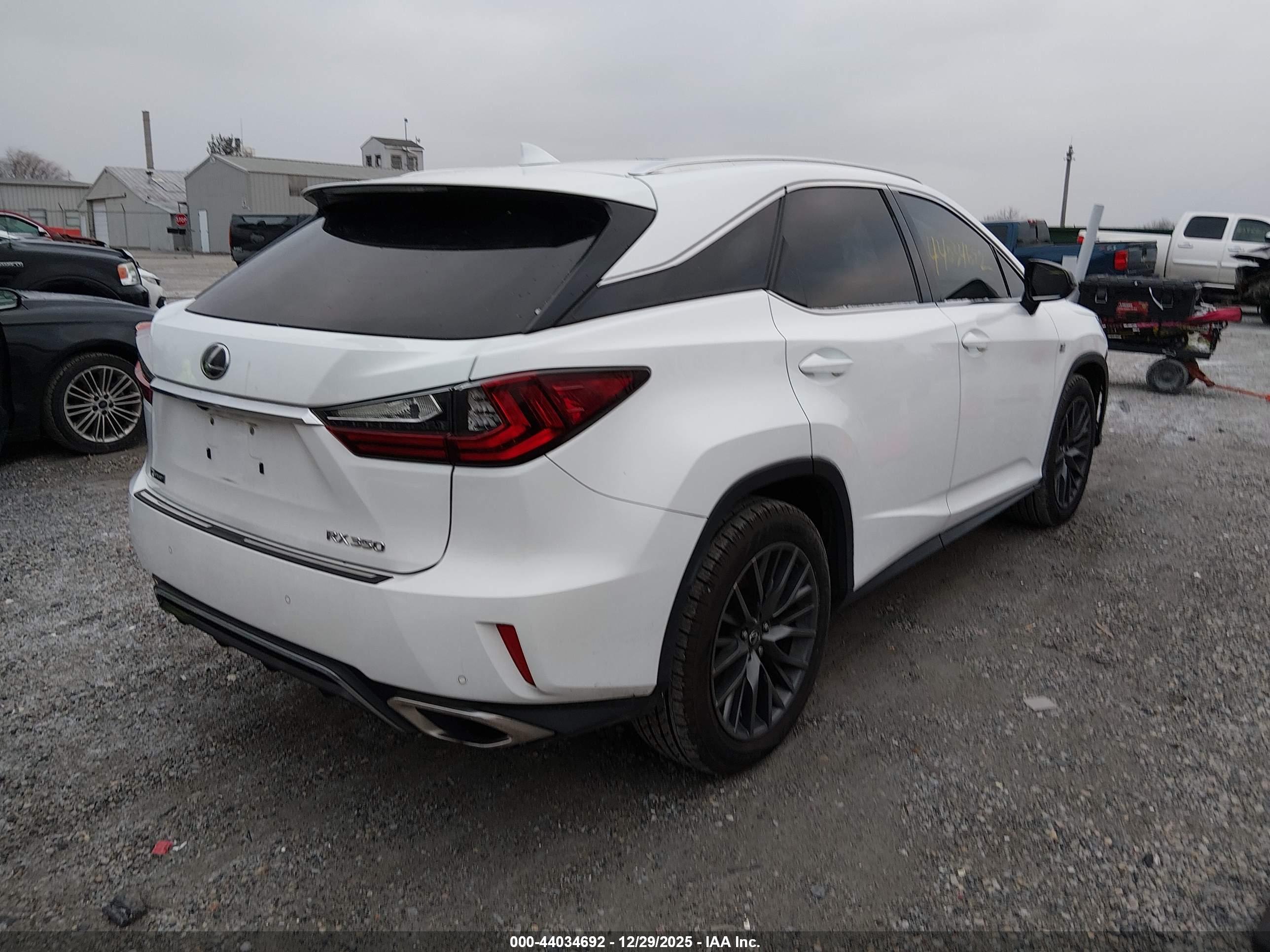 LEXUS RX image 4