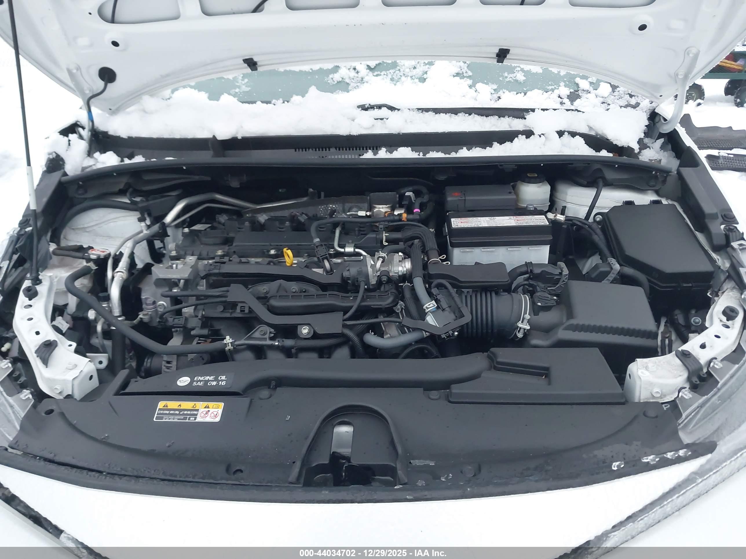 TOYOTA COROLLA image 10