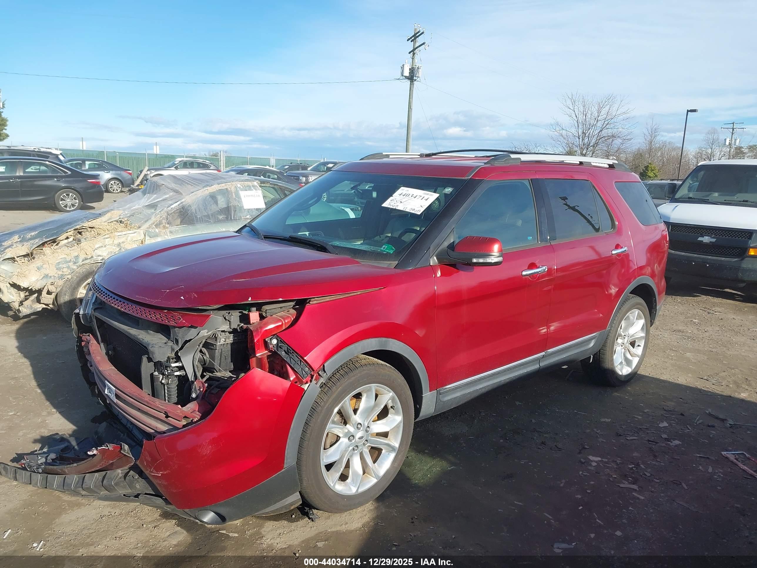 FORD EXPLORER image 2