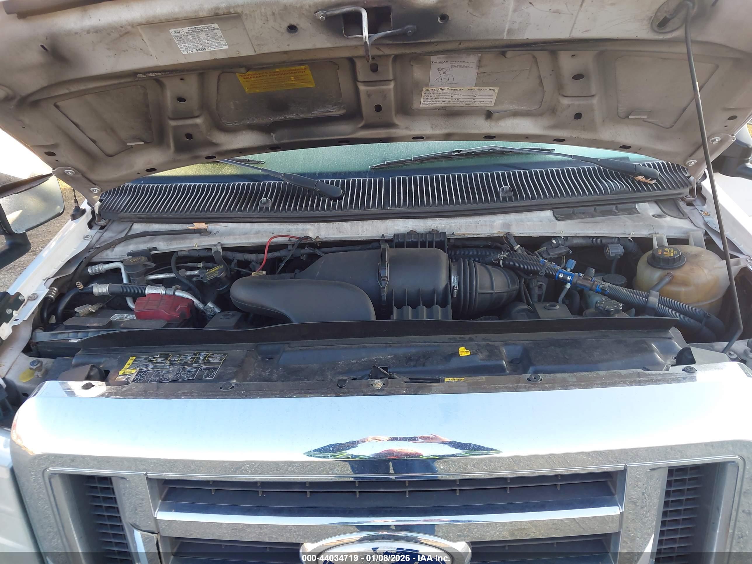 FORD E-450 image 10