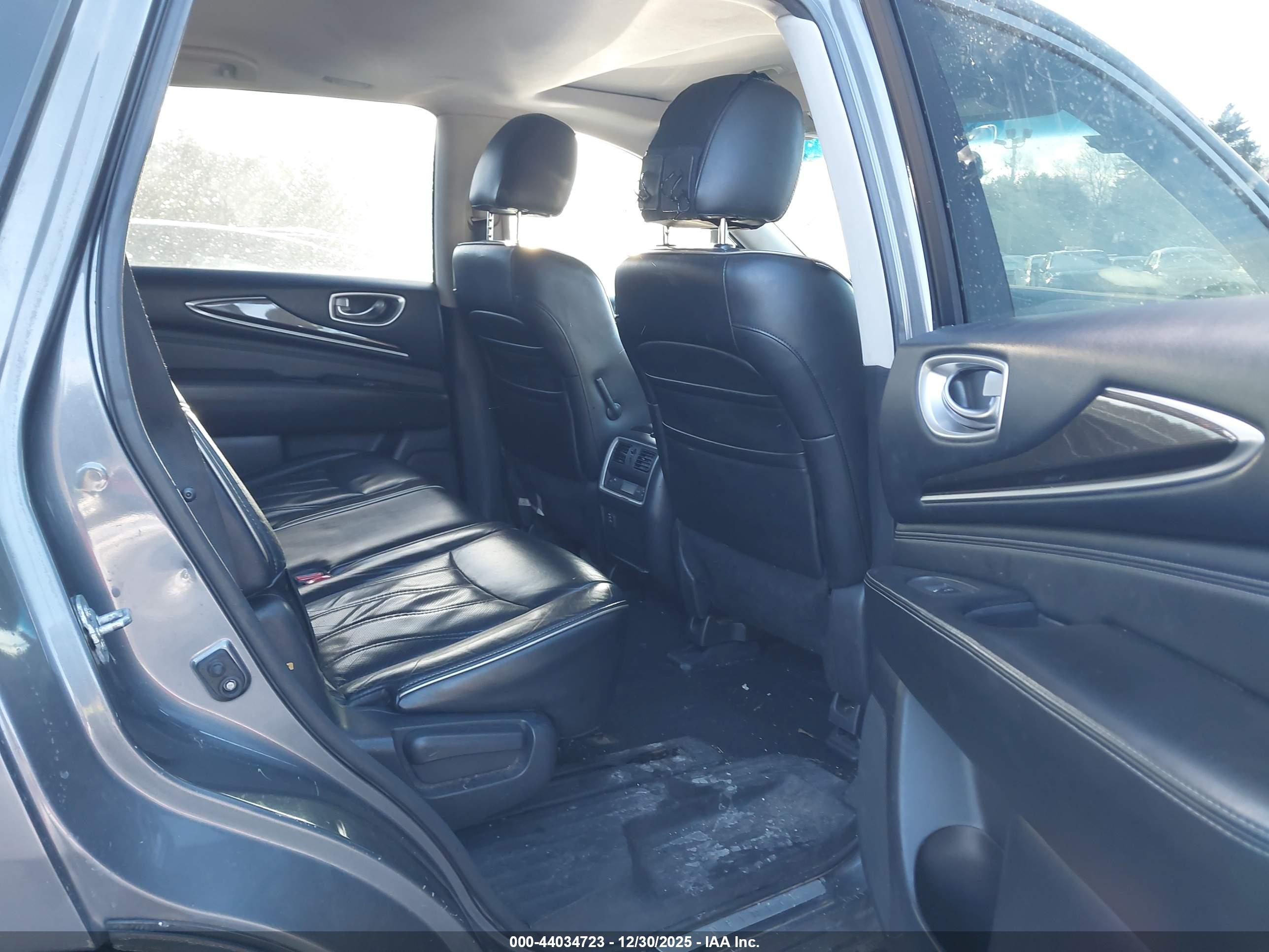 INFINITI QX60 image 8