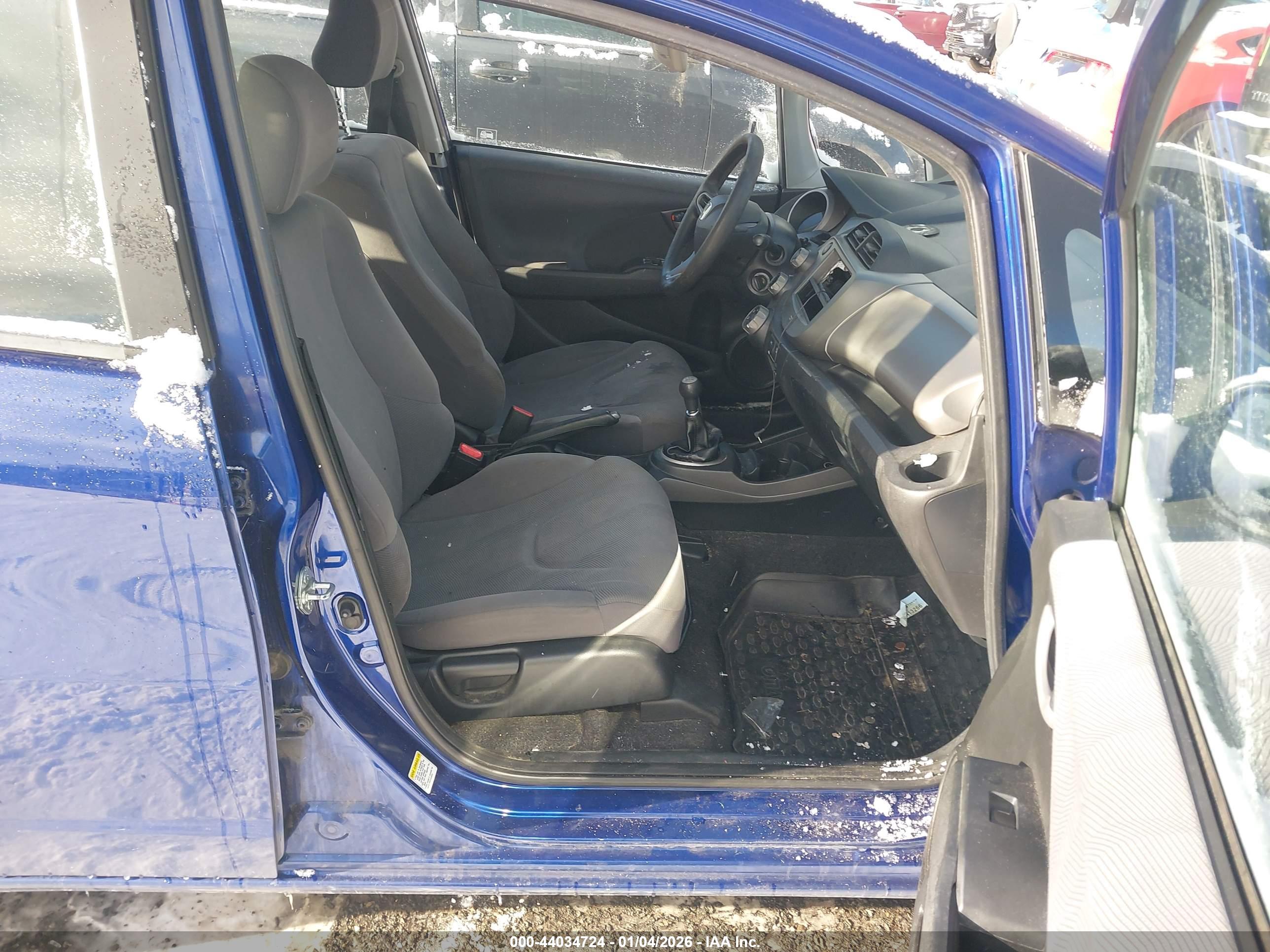 HONDA FIT image 5