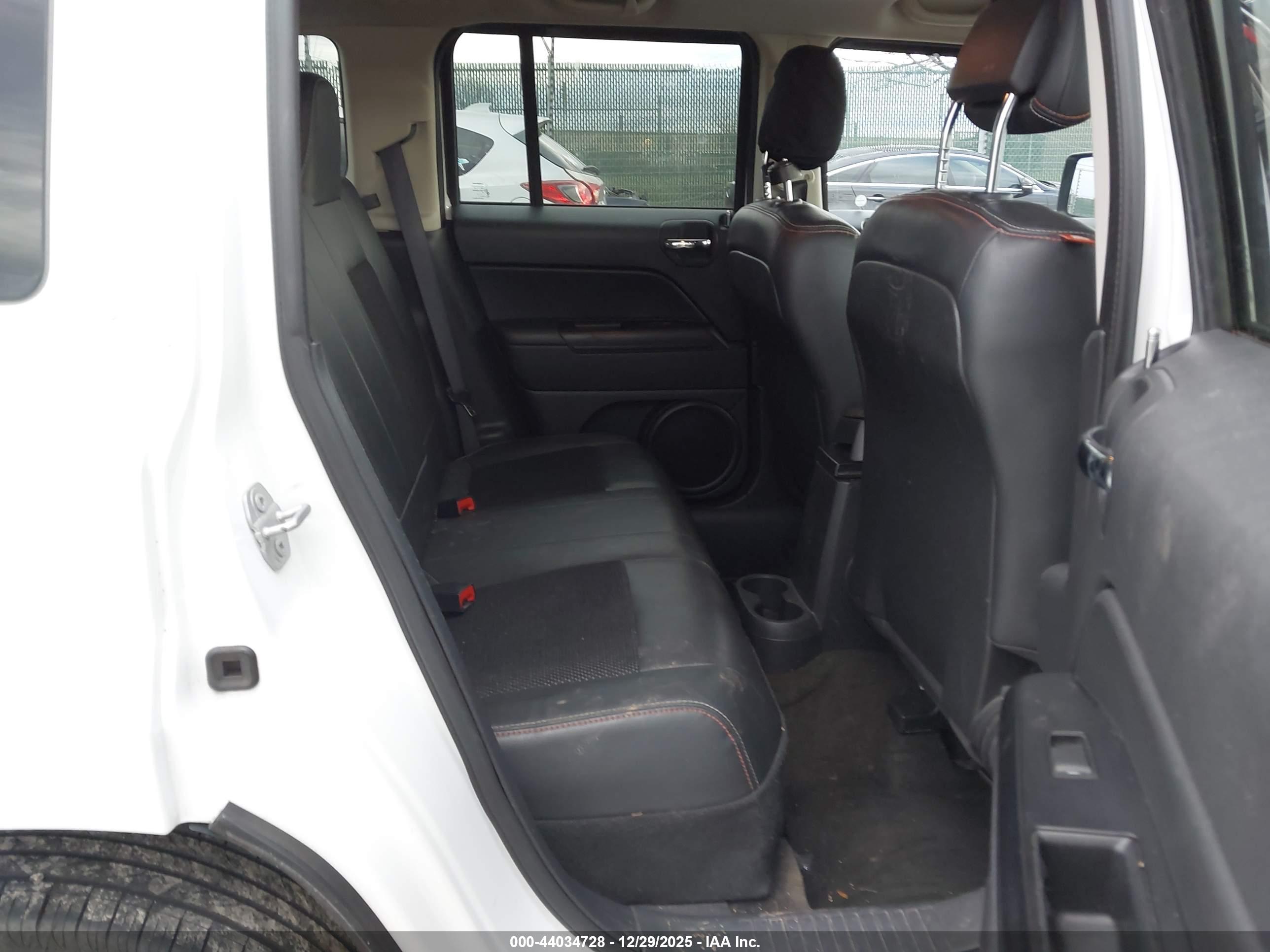 JEEP PATRIOT image 8