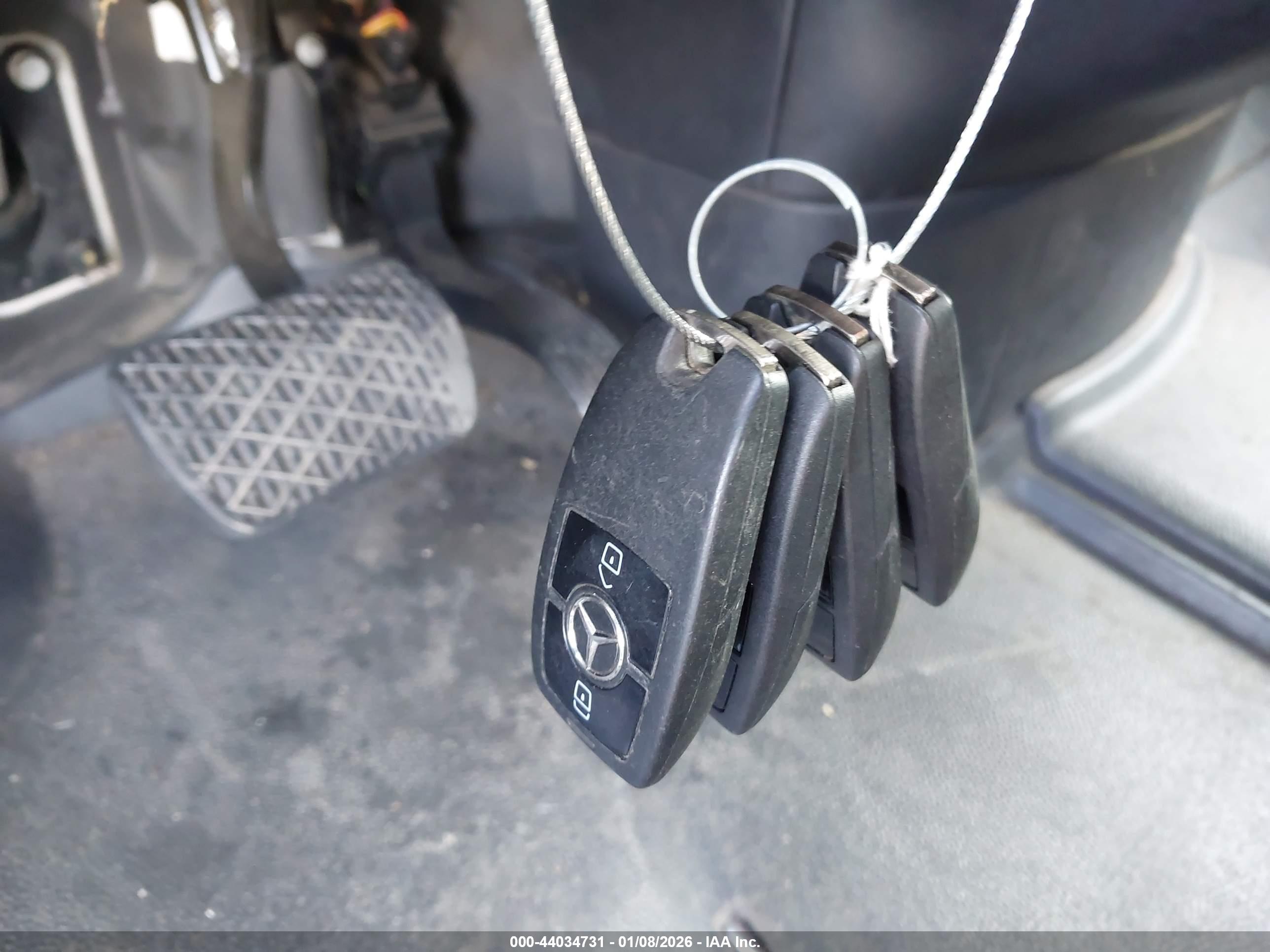 MERCEDES-BENZ SPRINTER image 11