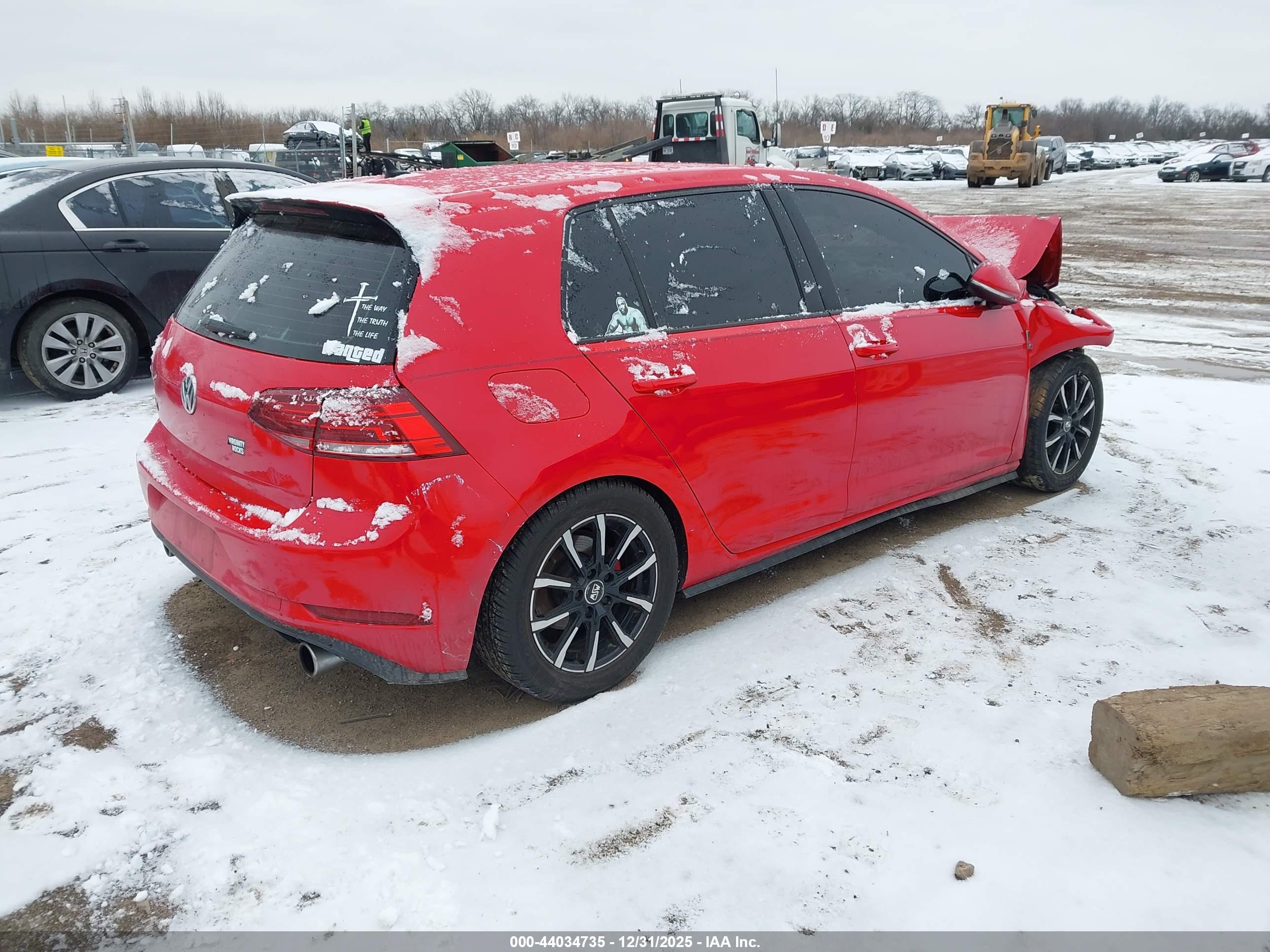 VOLKSWAGEN GOLF image 4