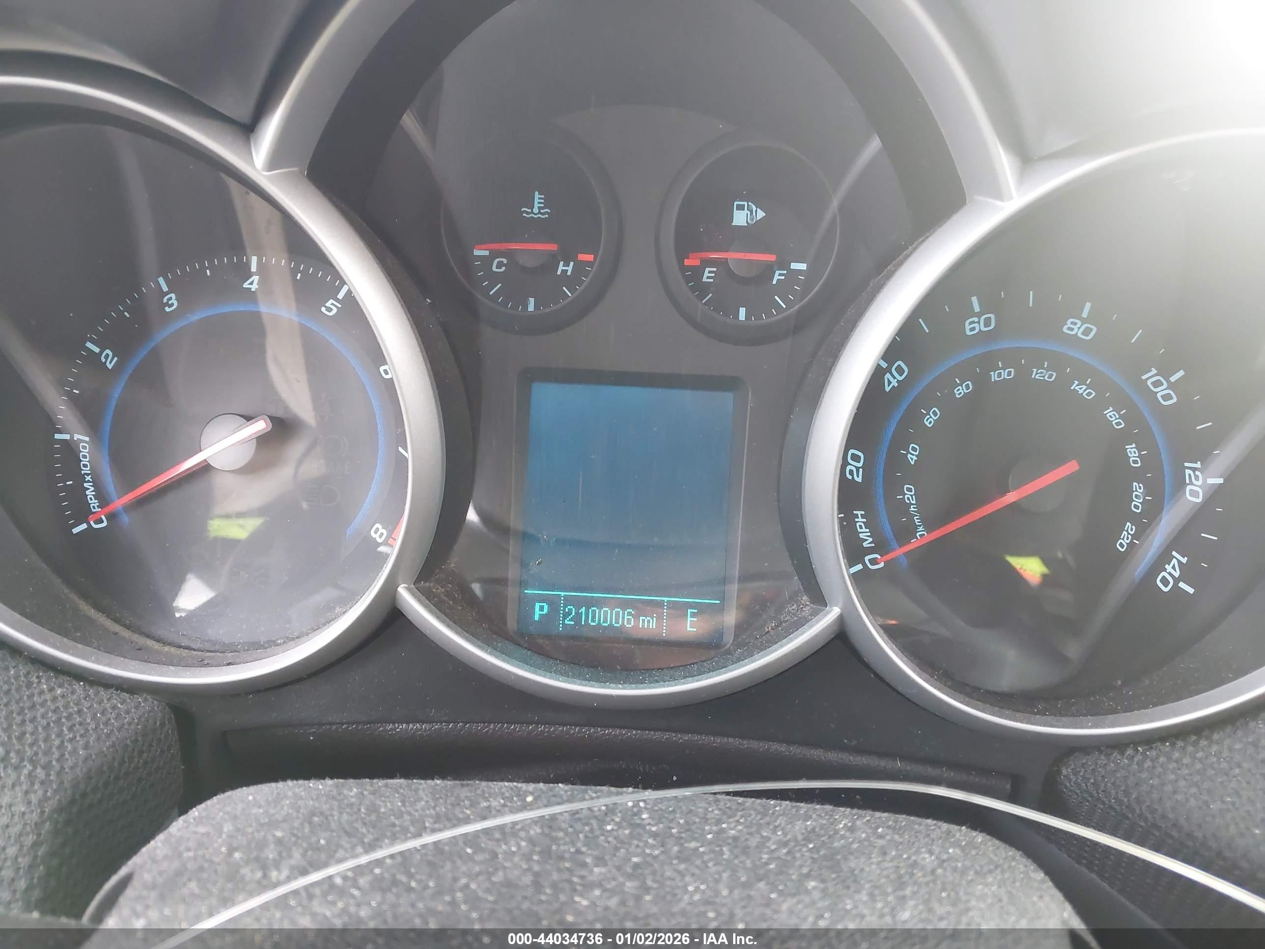 CHEVROLET CRUZE image 7