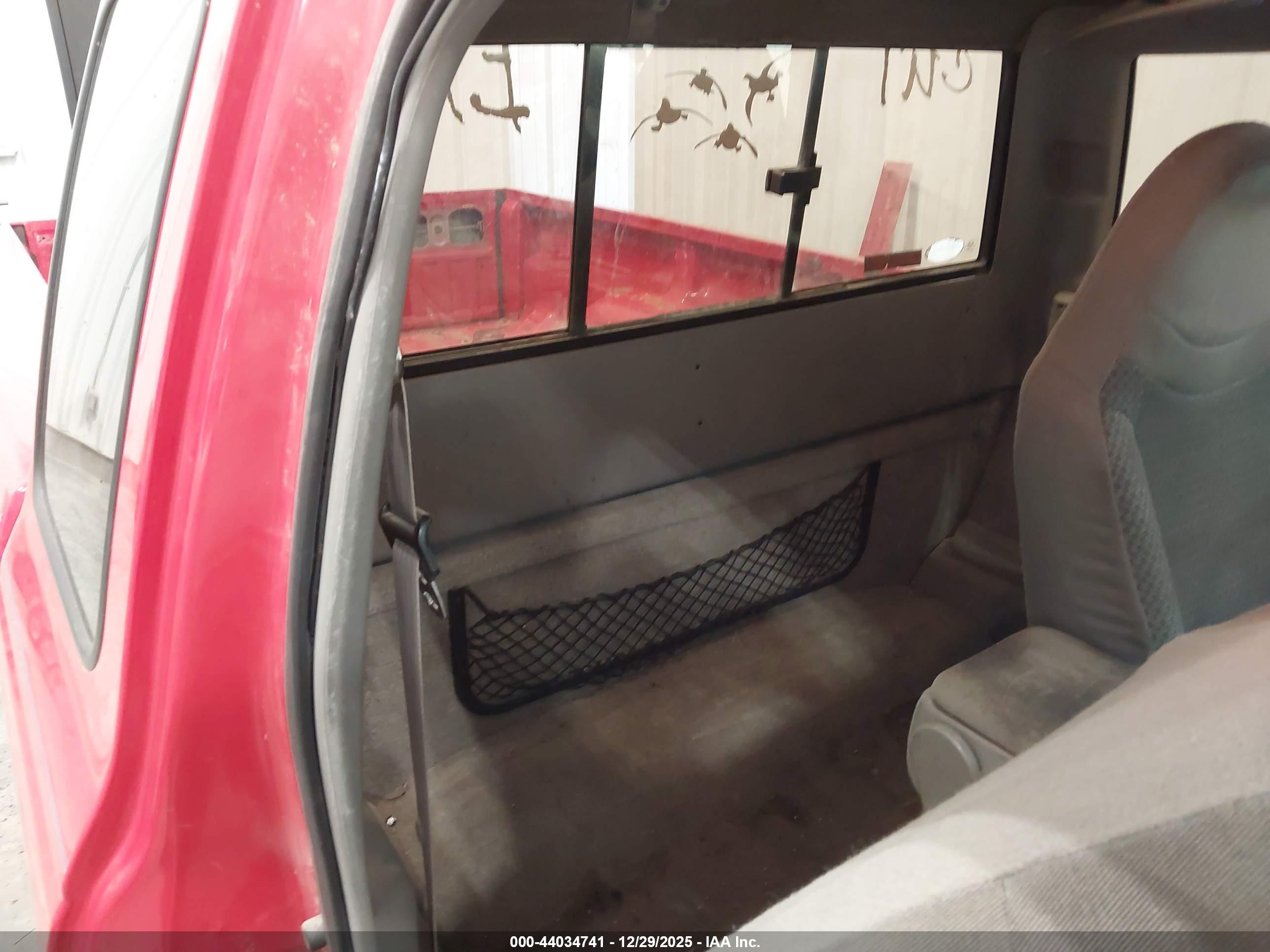 FORD RANGER image 8