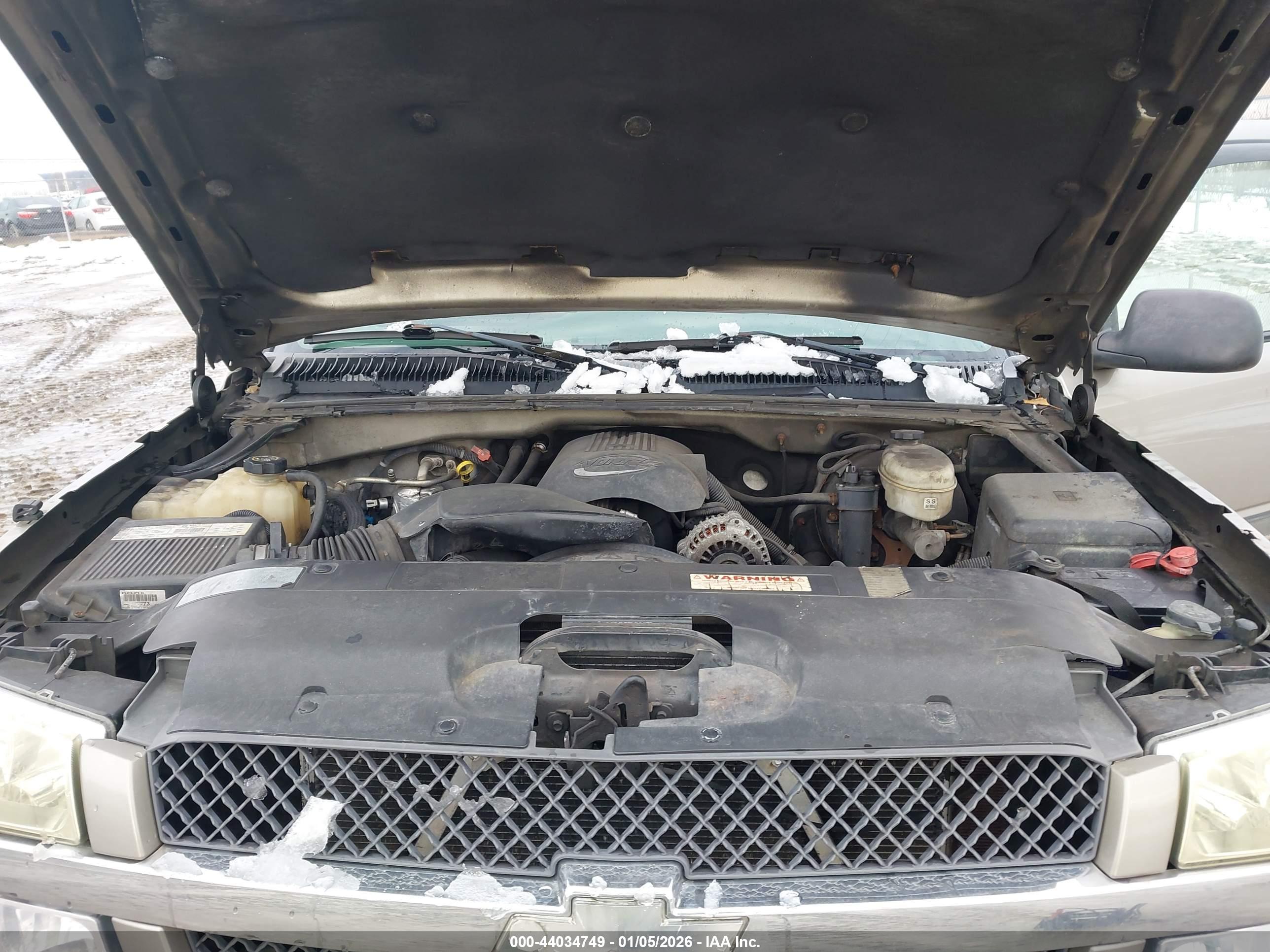 CHEVROLET SILVERADO image 10