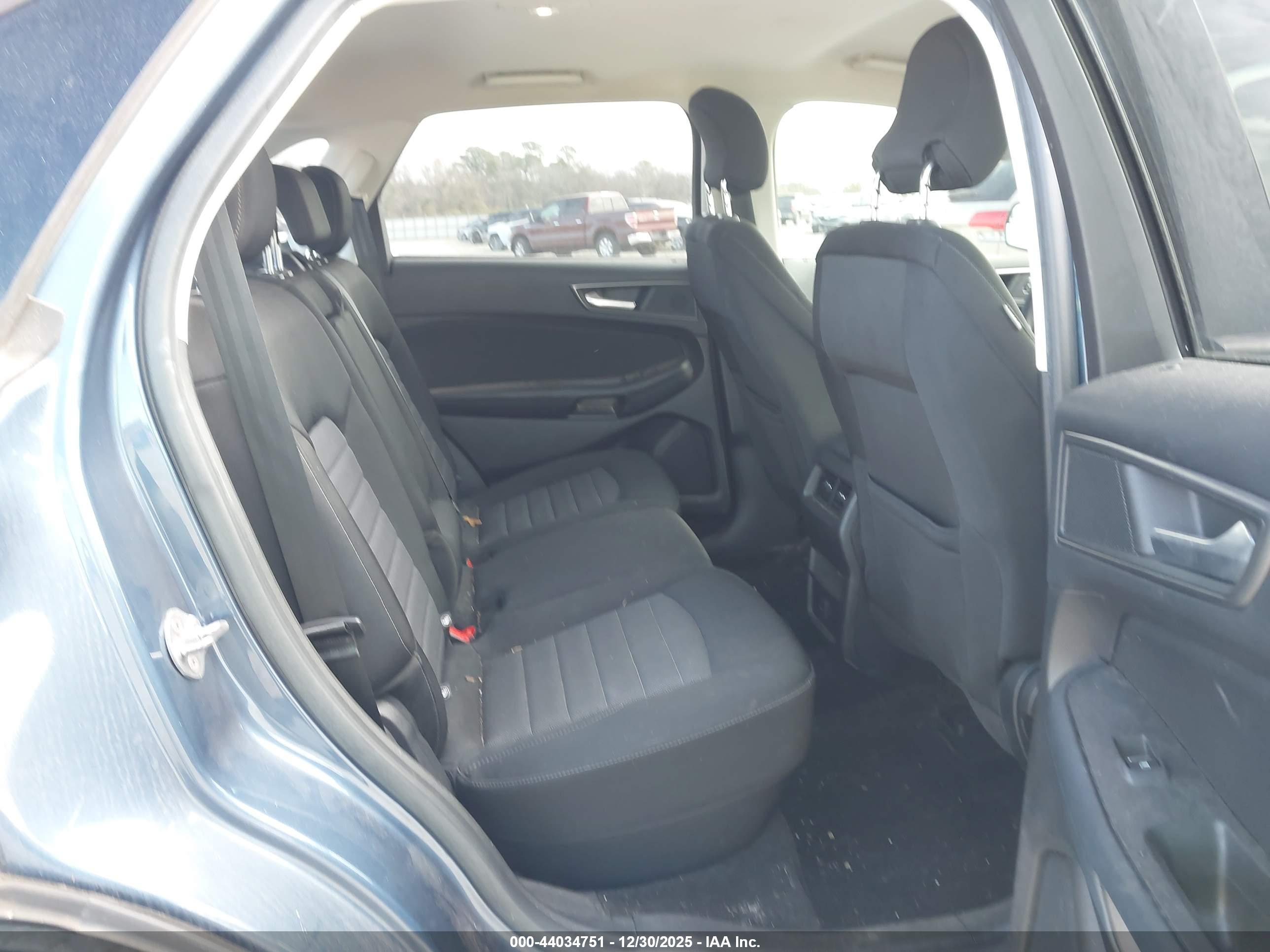 FORD EDGE image 8