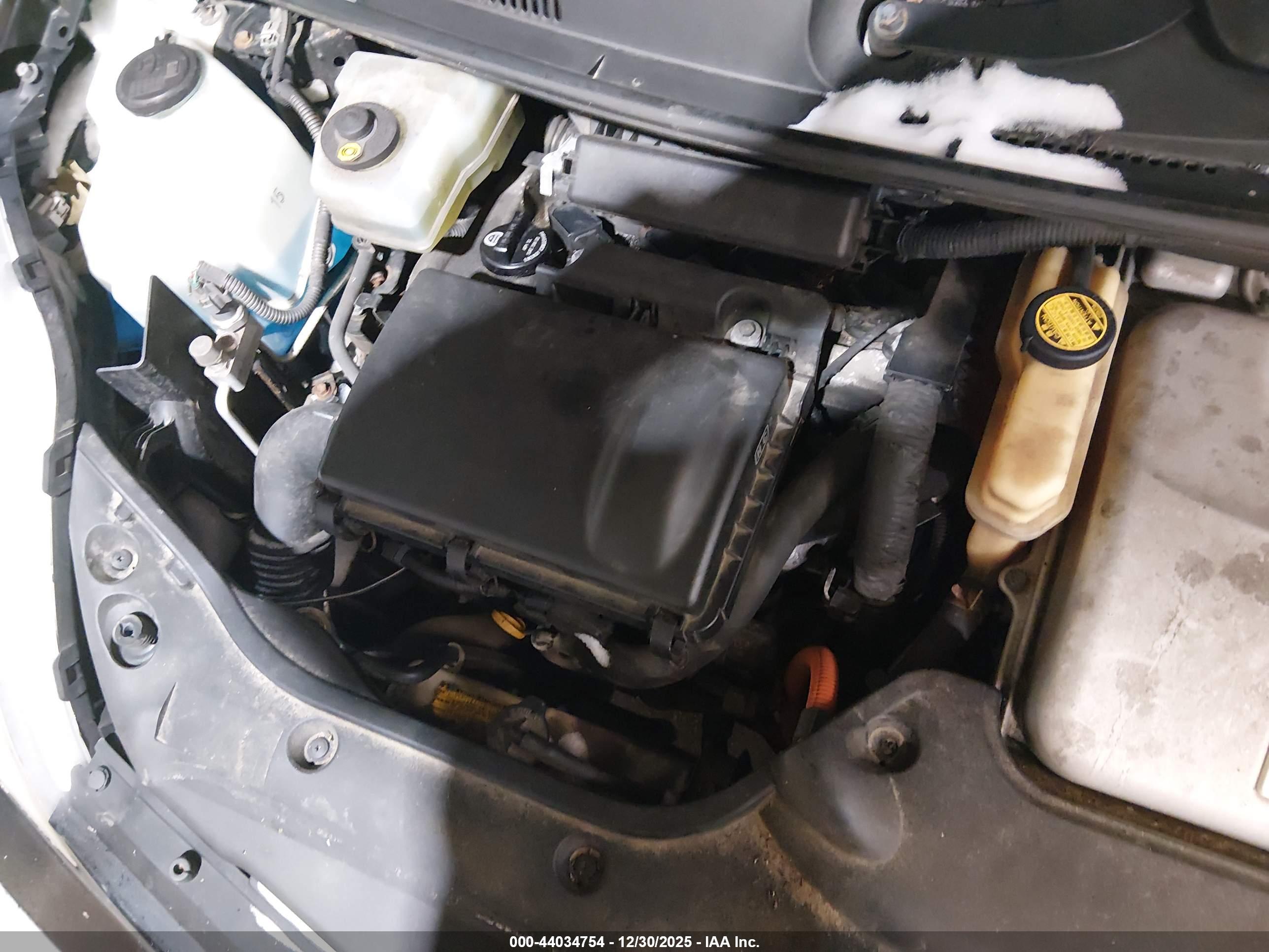 TOYOTA PRIUS image 10