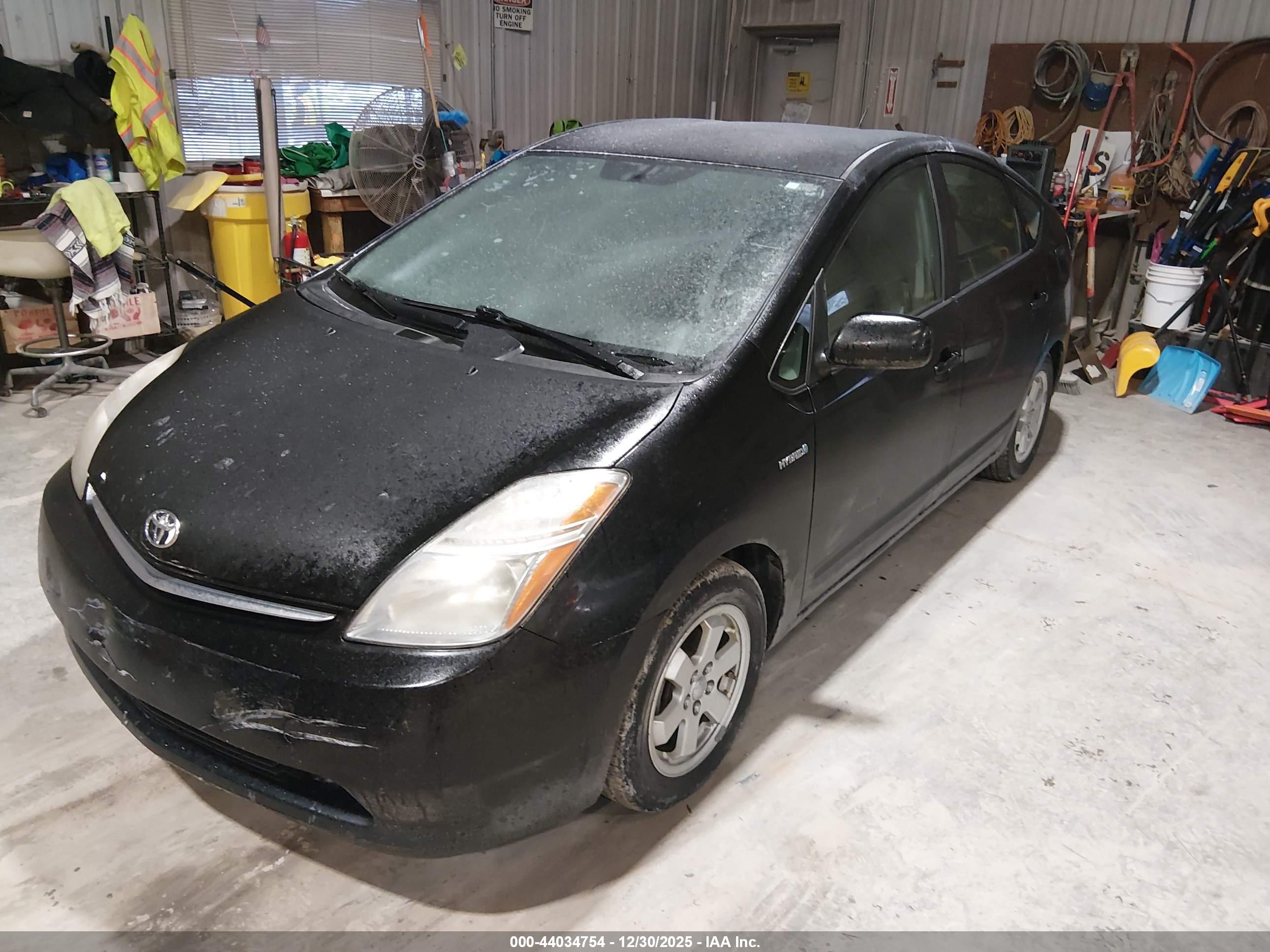 TOYOTA PRIUS image 2