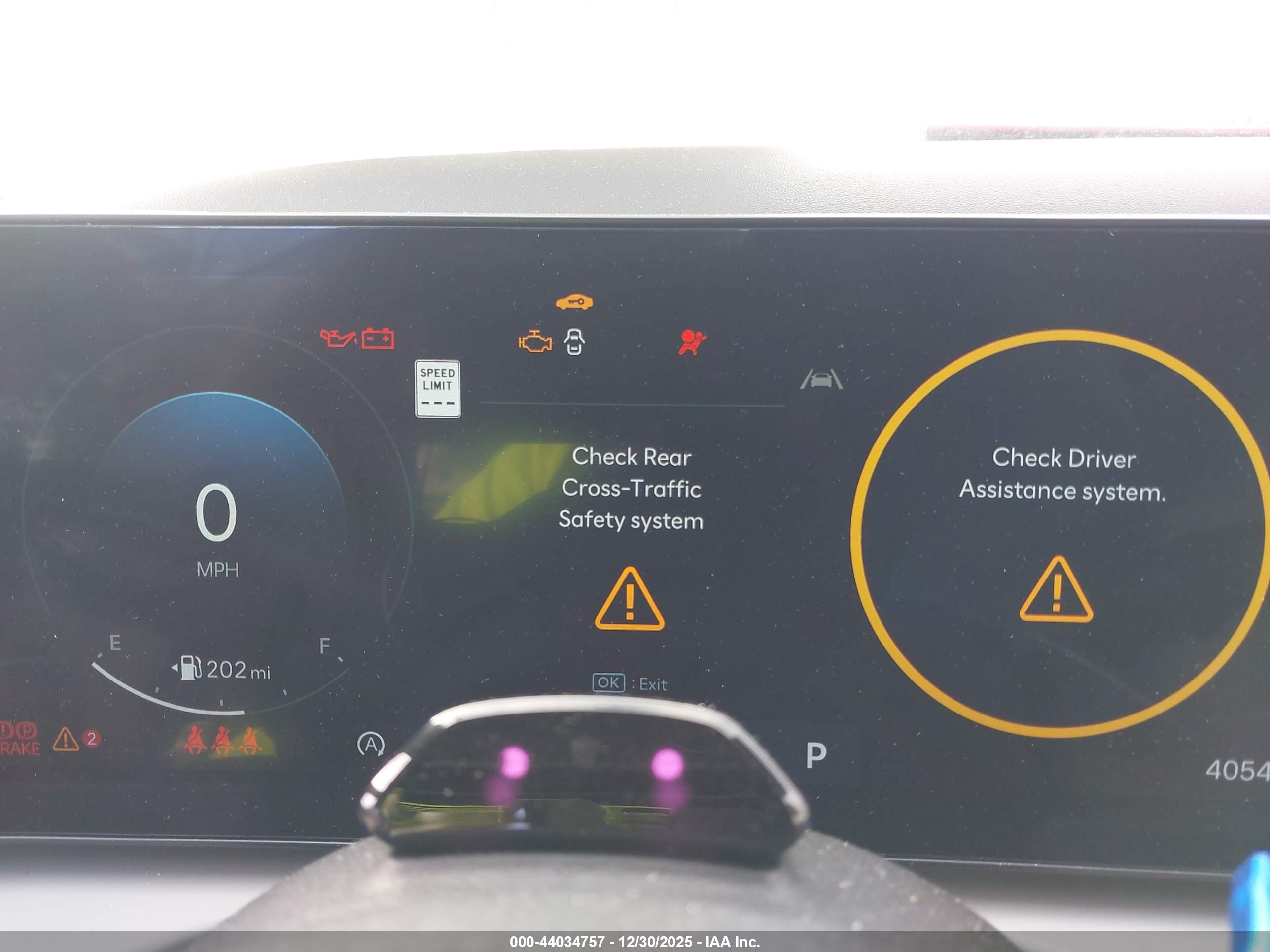 HYUNDAI TUCSON image 7