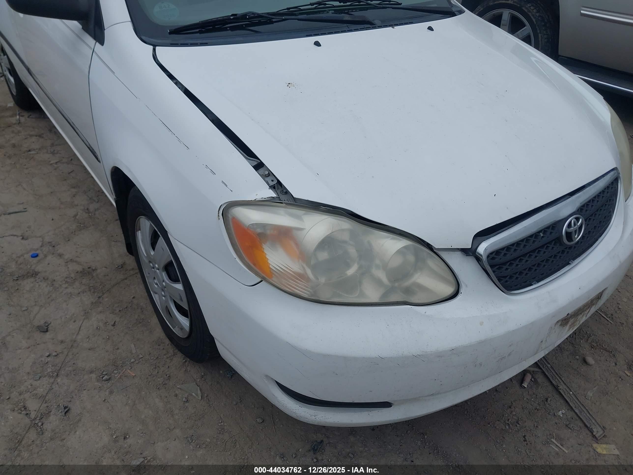 TOYOTA COROLLA image 6