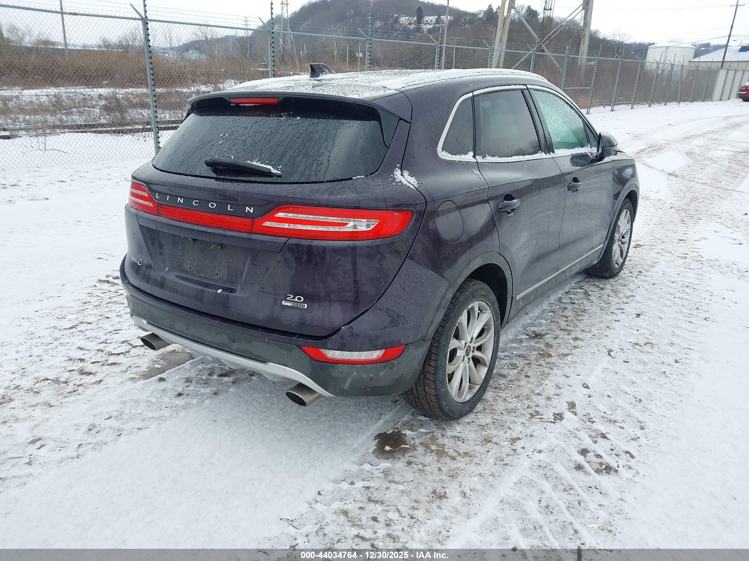 LINCOLN MKC image 4