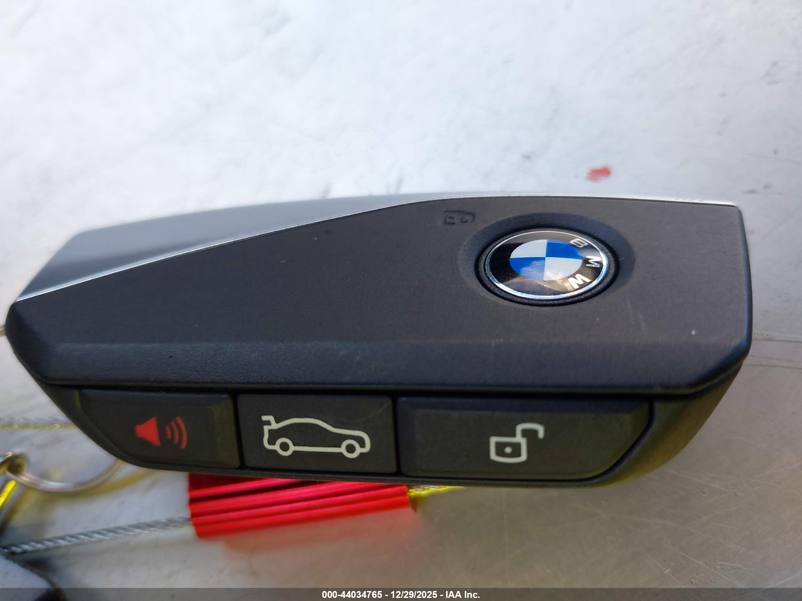 BMW 530I image 11