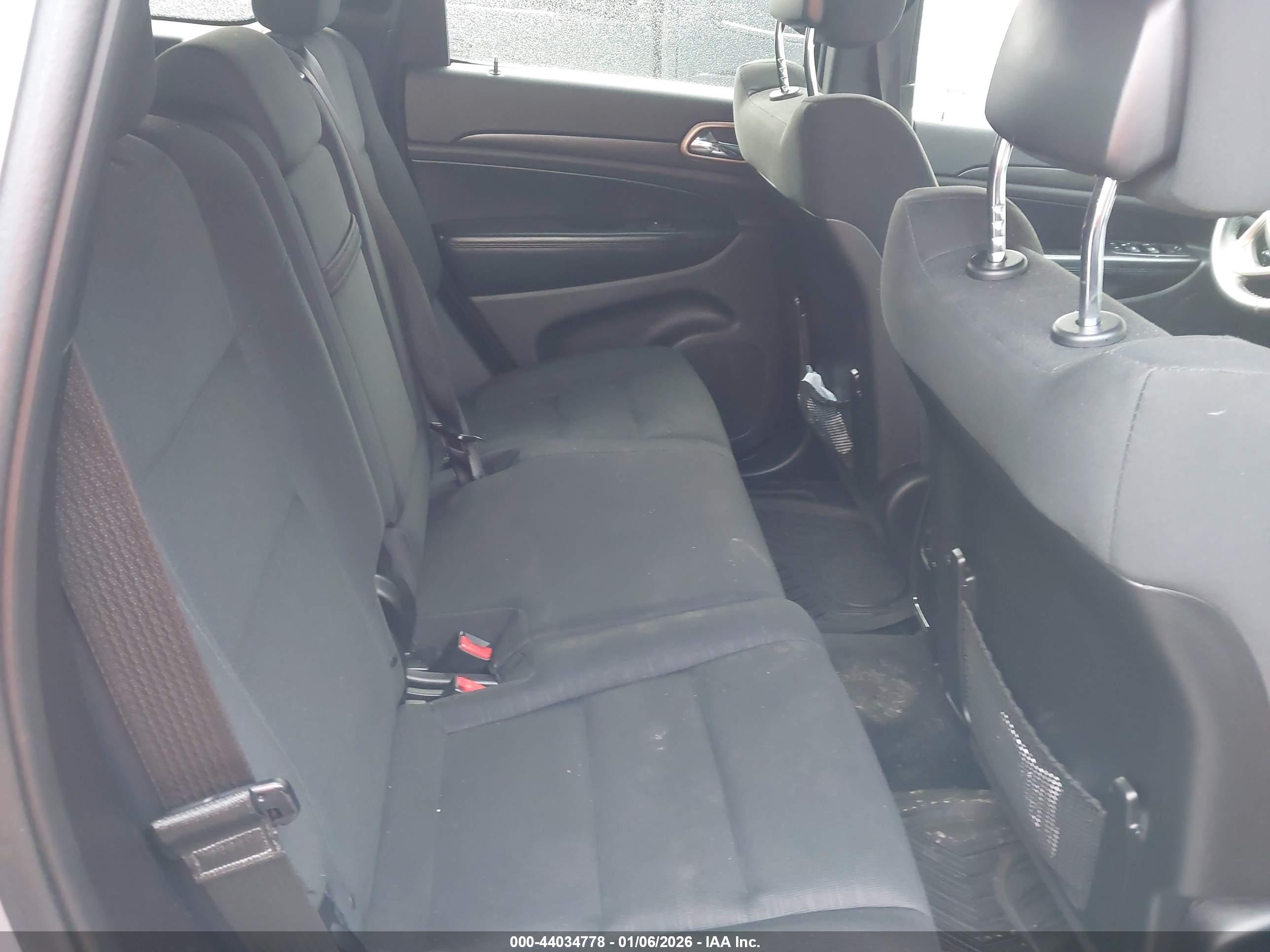 JEEP GRAND image 8