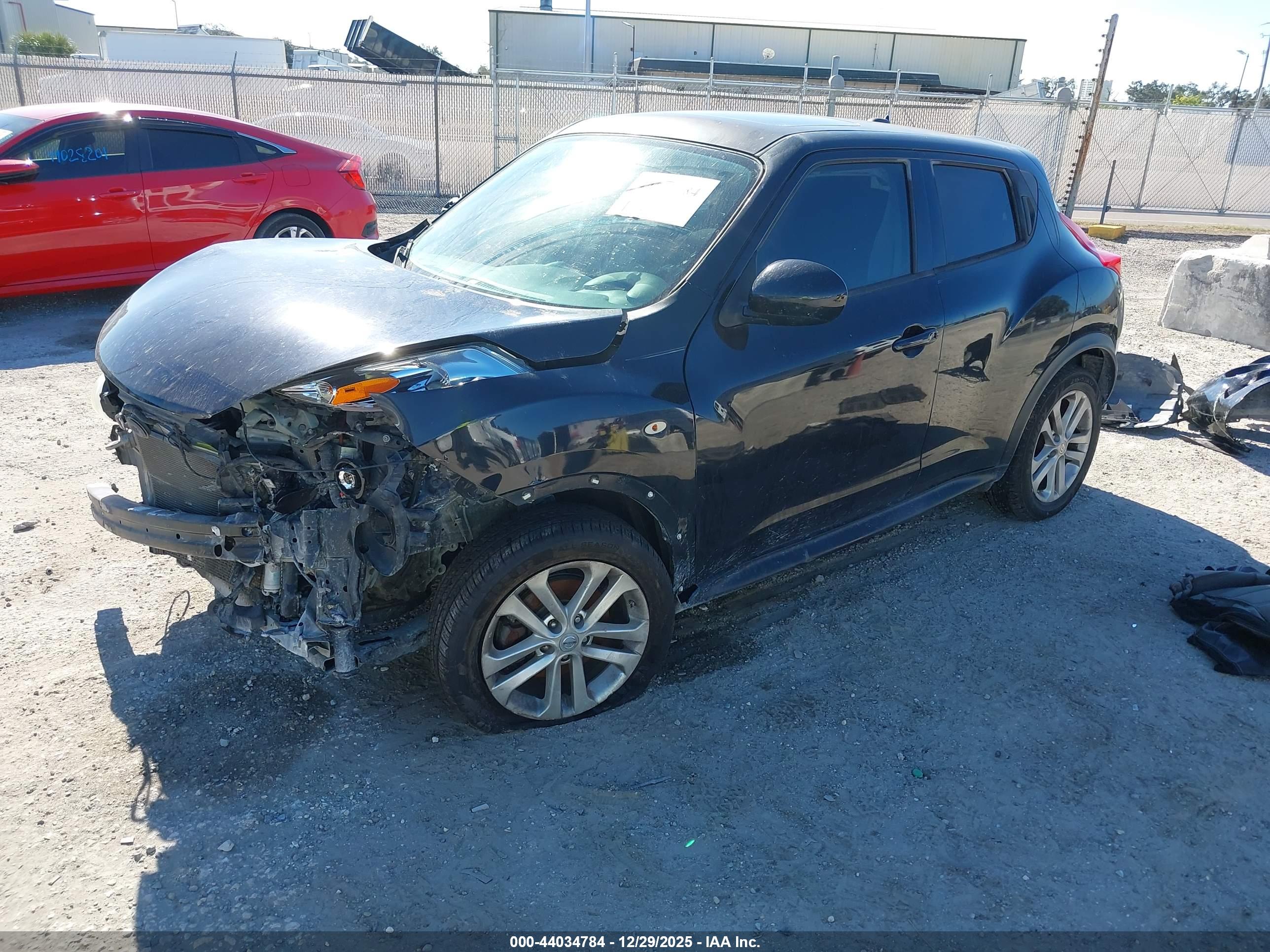 NISSAN JUKE image 2