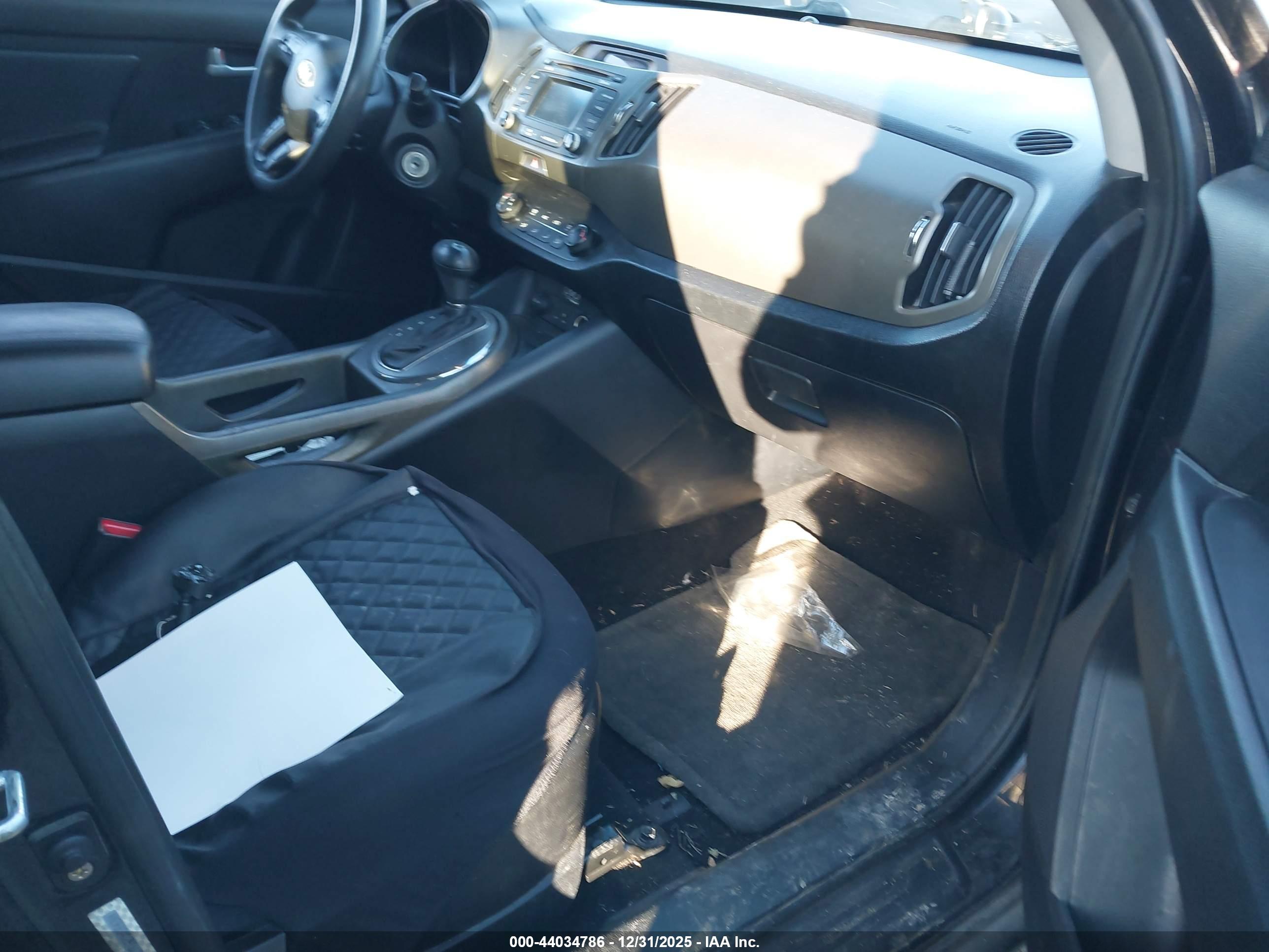 KIA SPORTAGE image 5