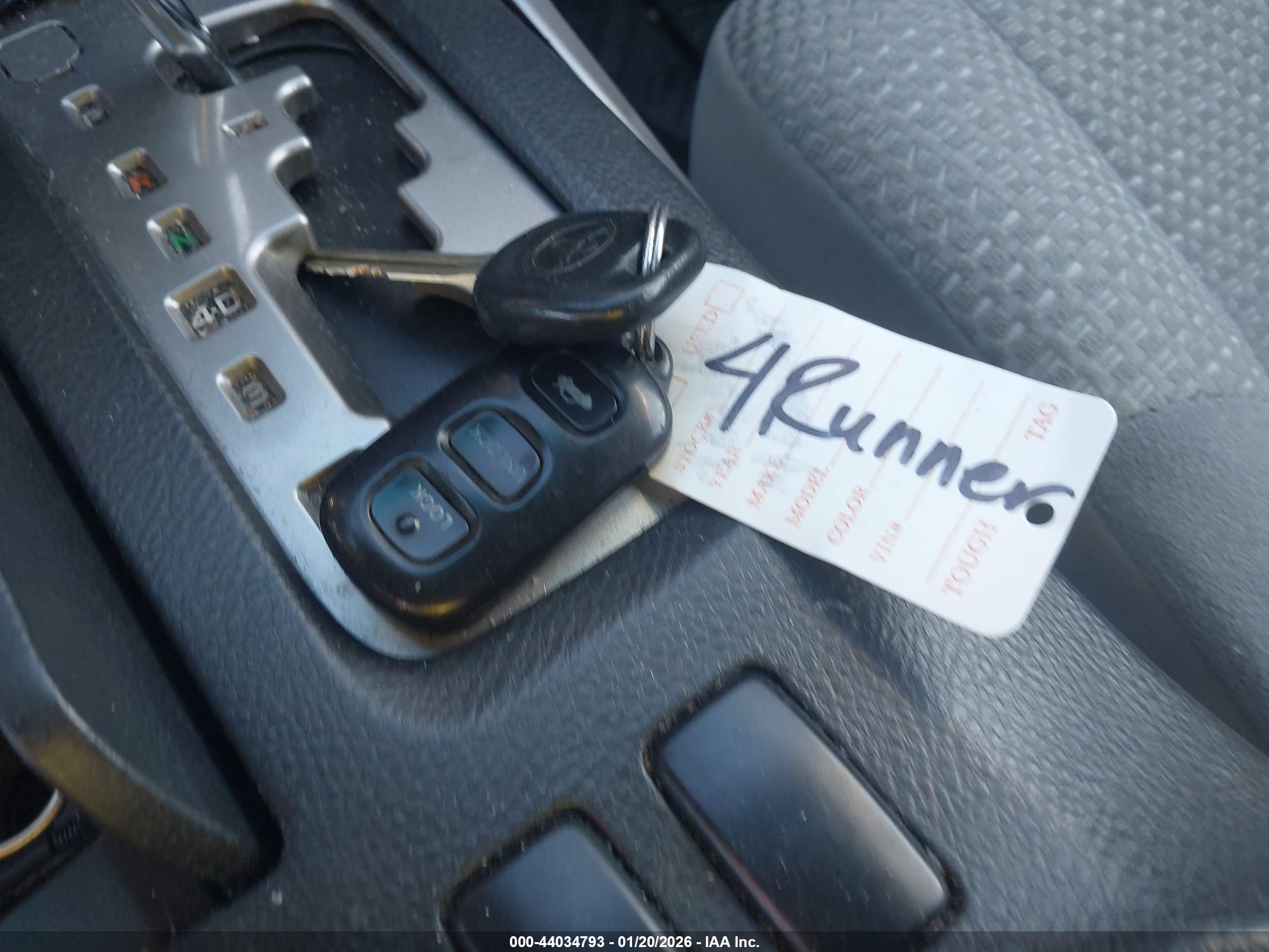 TOYOTA 4RUNNER image 11