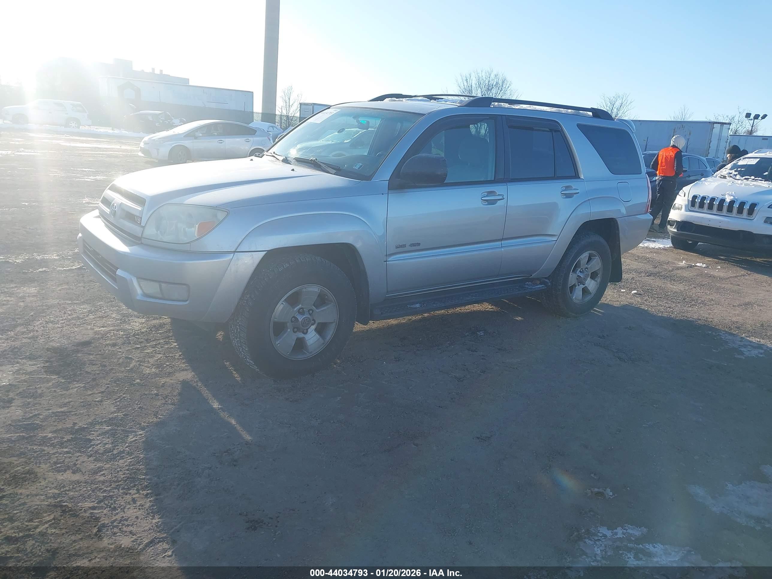 TOYOTA 4RUNNER image 2