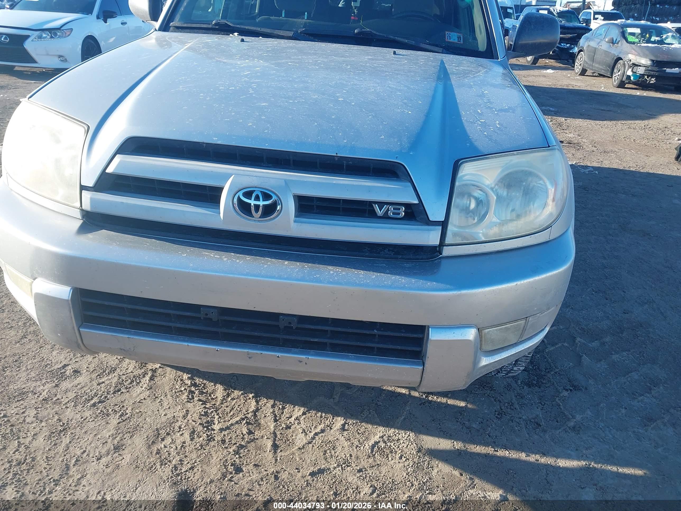 TOYOTA 4RUNNER image 6