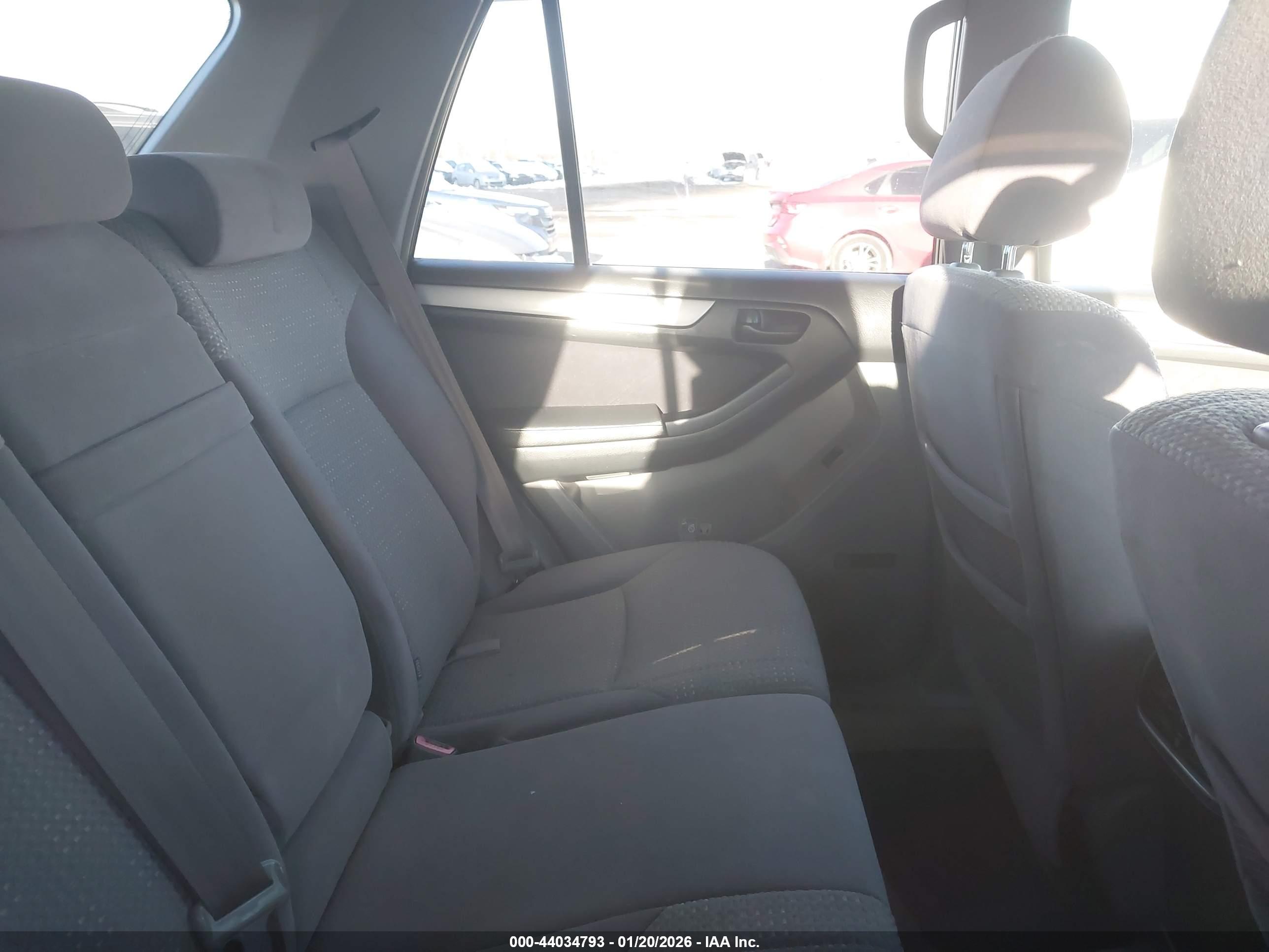 TOYOTA 4RUNNER image 8