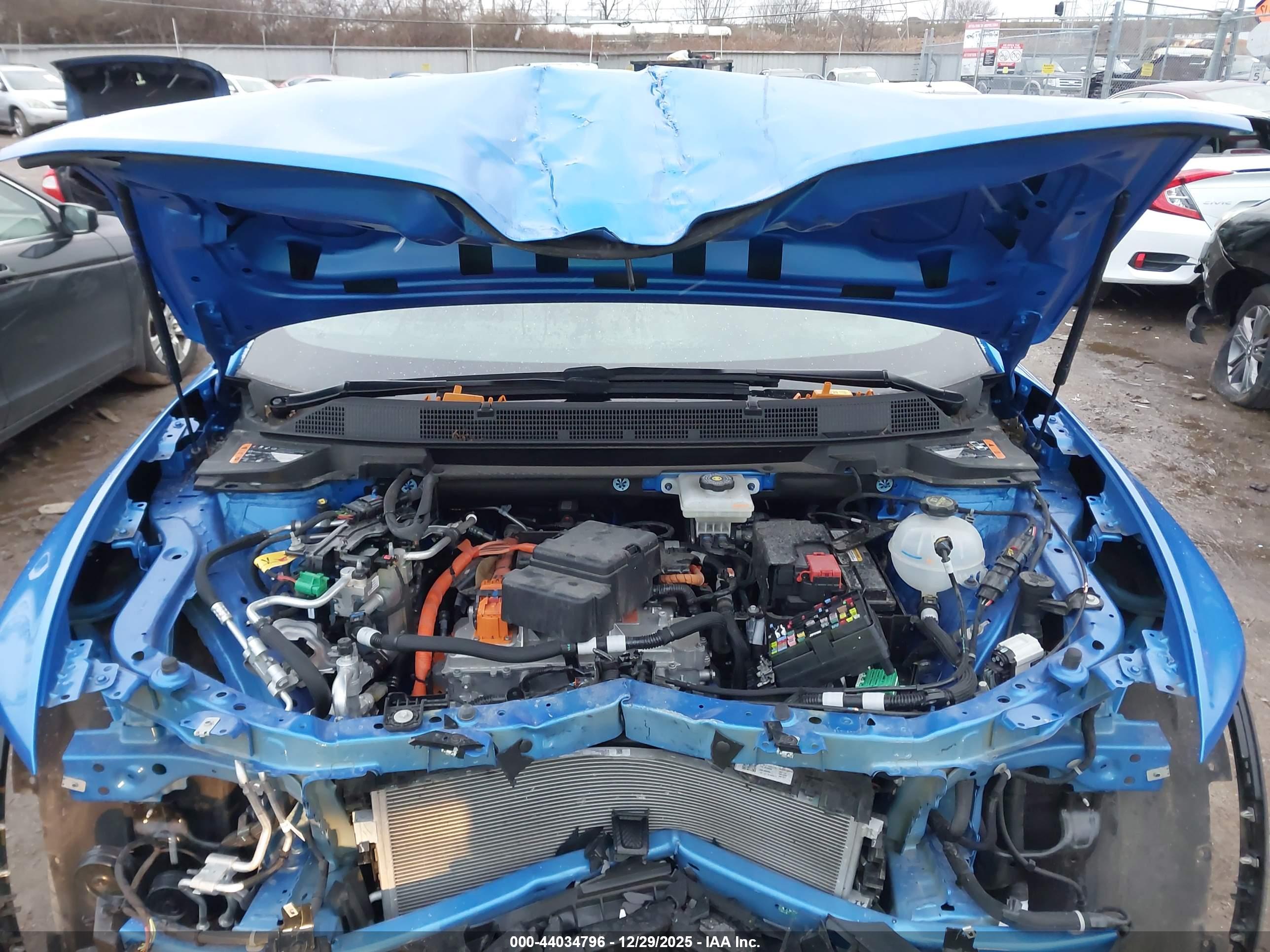 CHEVROLET EQUINOX image 10