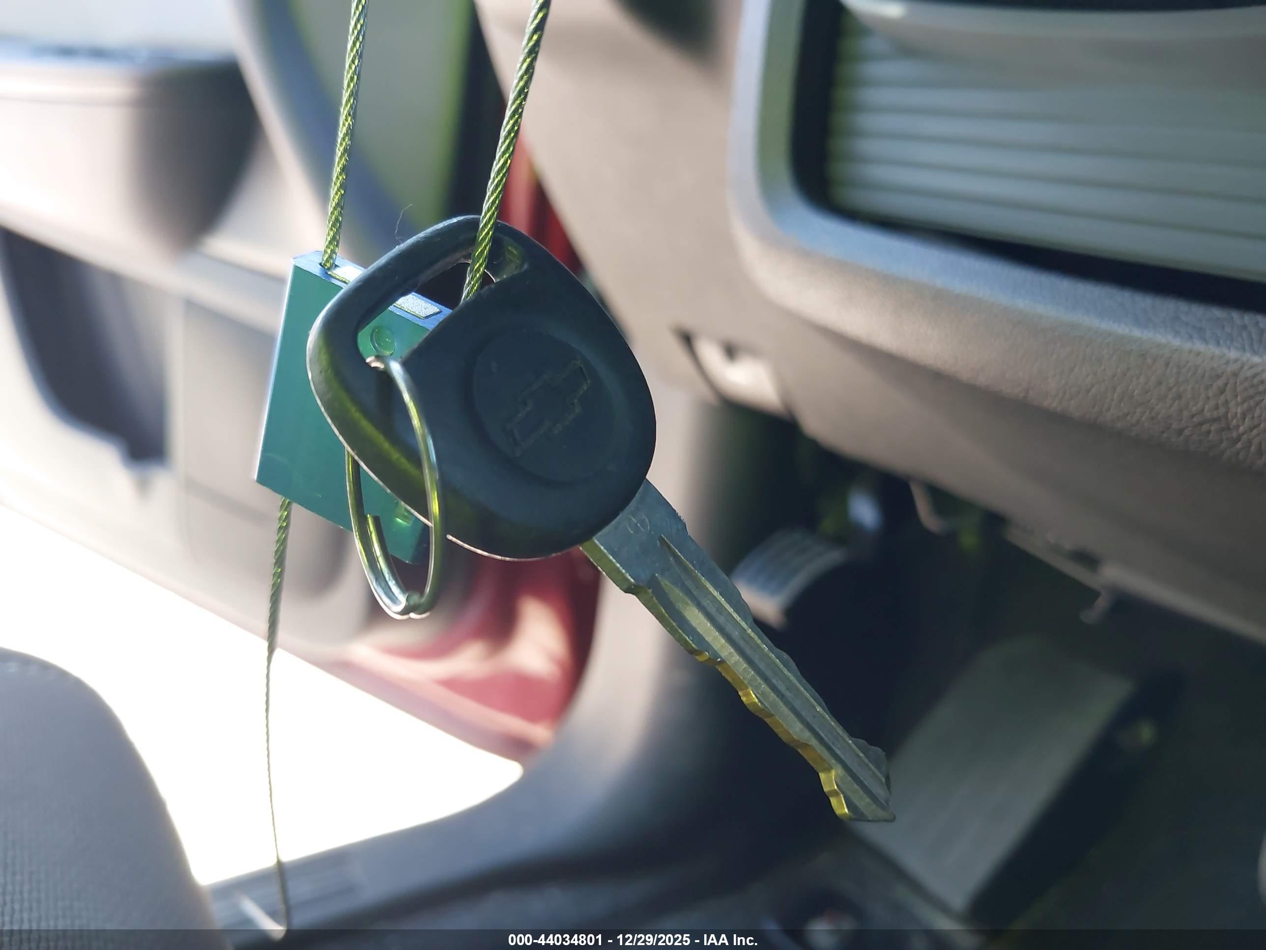 CHEVROLET TRAVERSE image 11