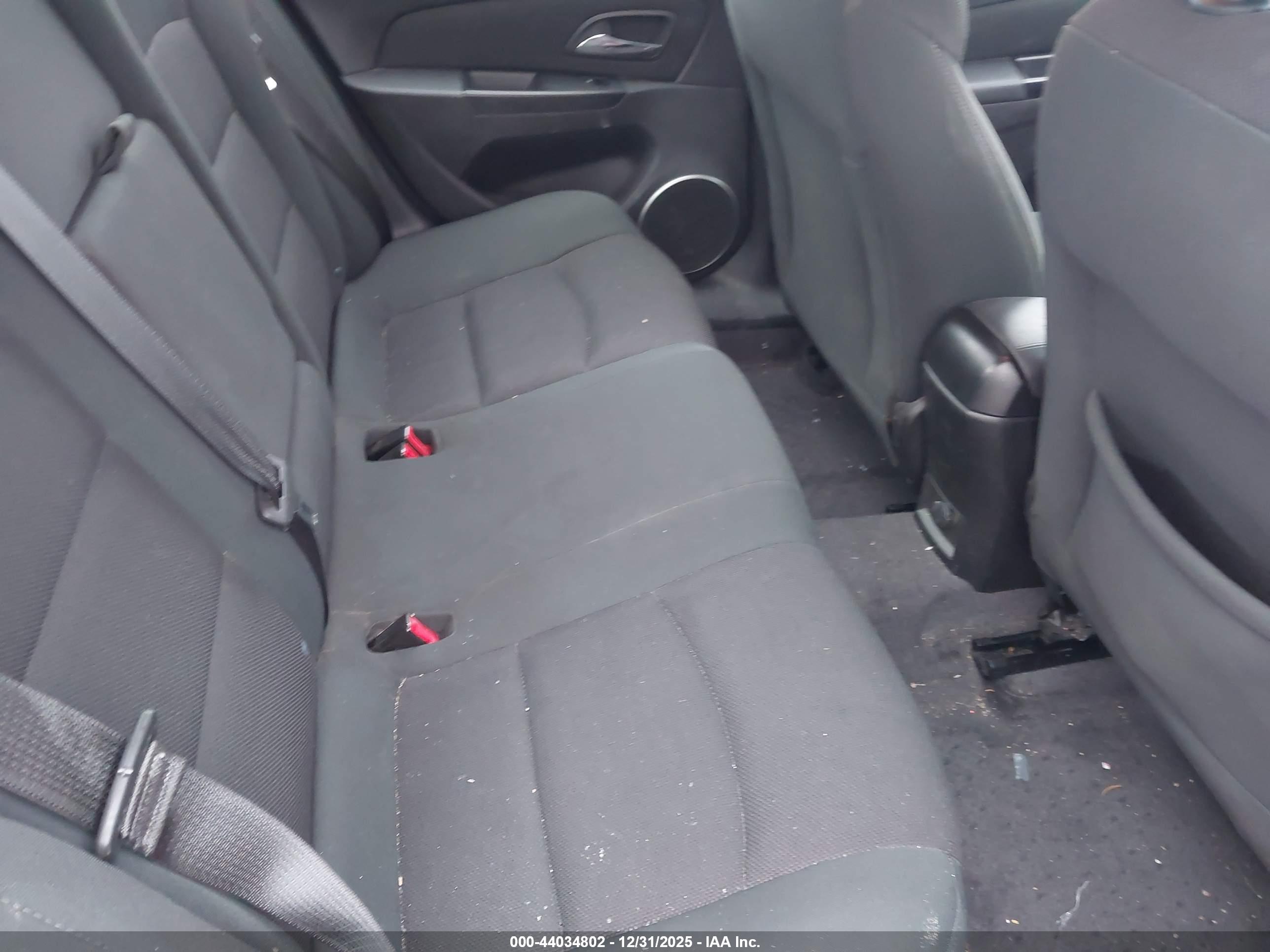 CHEVROLET CRUZE image 8