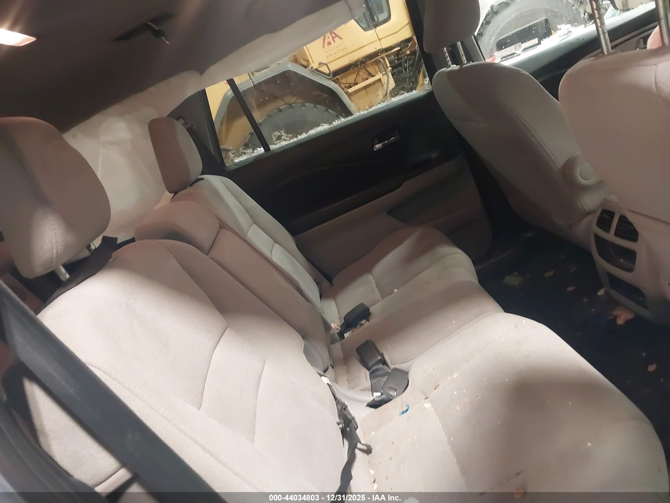 HONDA PILOT image 8