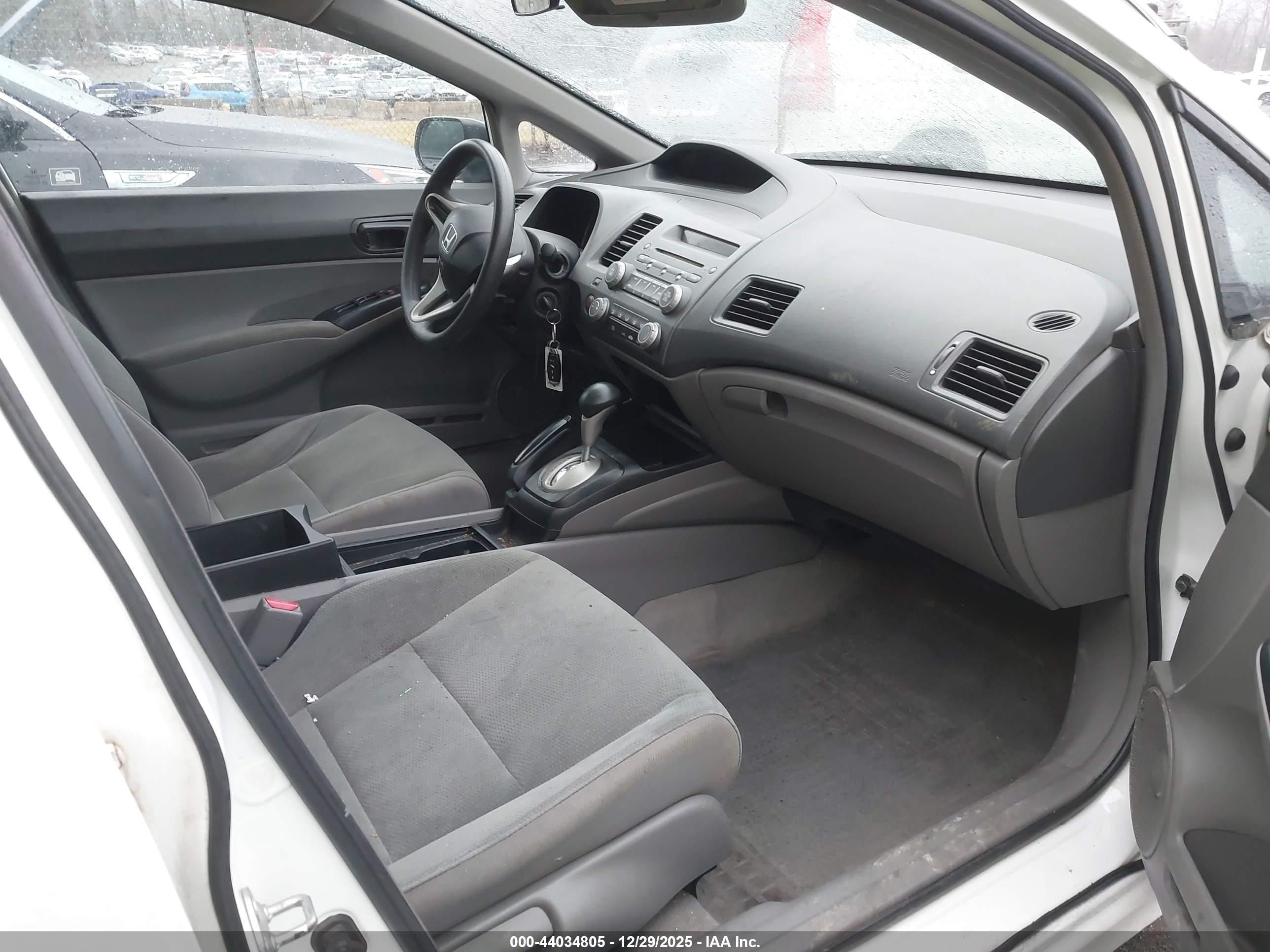HONDA CIVIC image 5